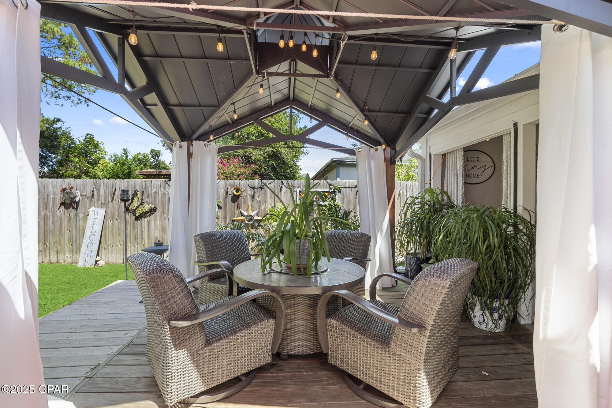 Lakeside - Residential