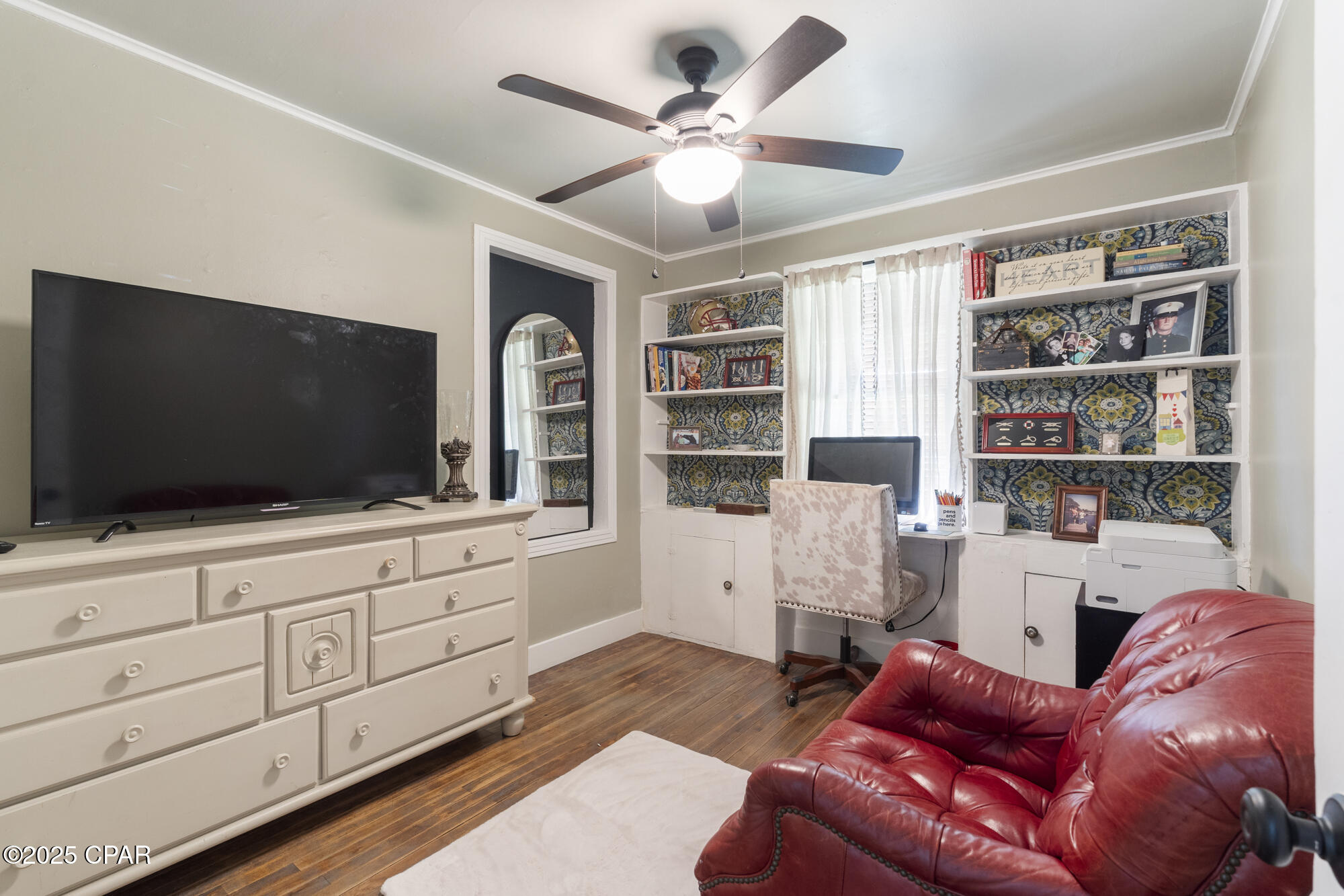 Lakeside - Residential