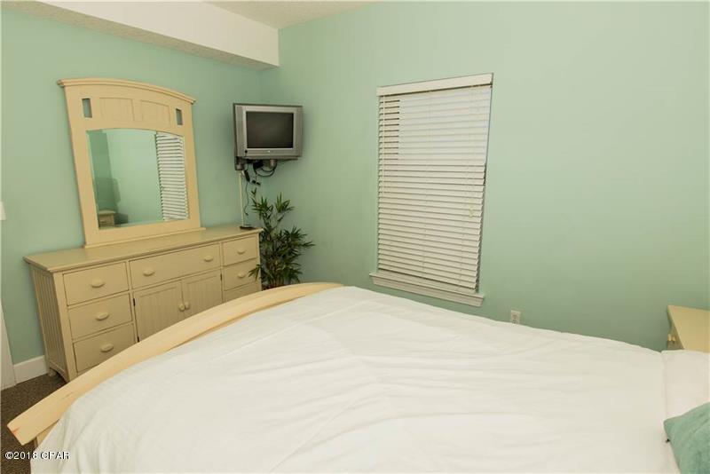 Twin Palms Resort - Residential