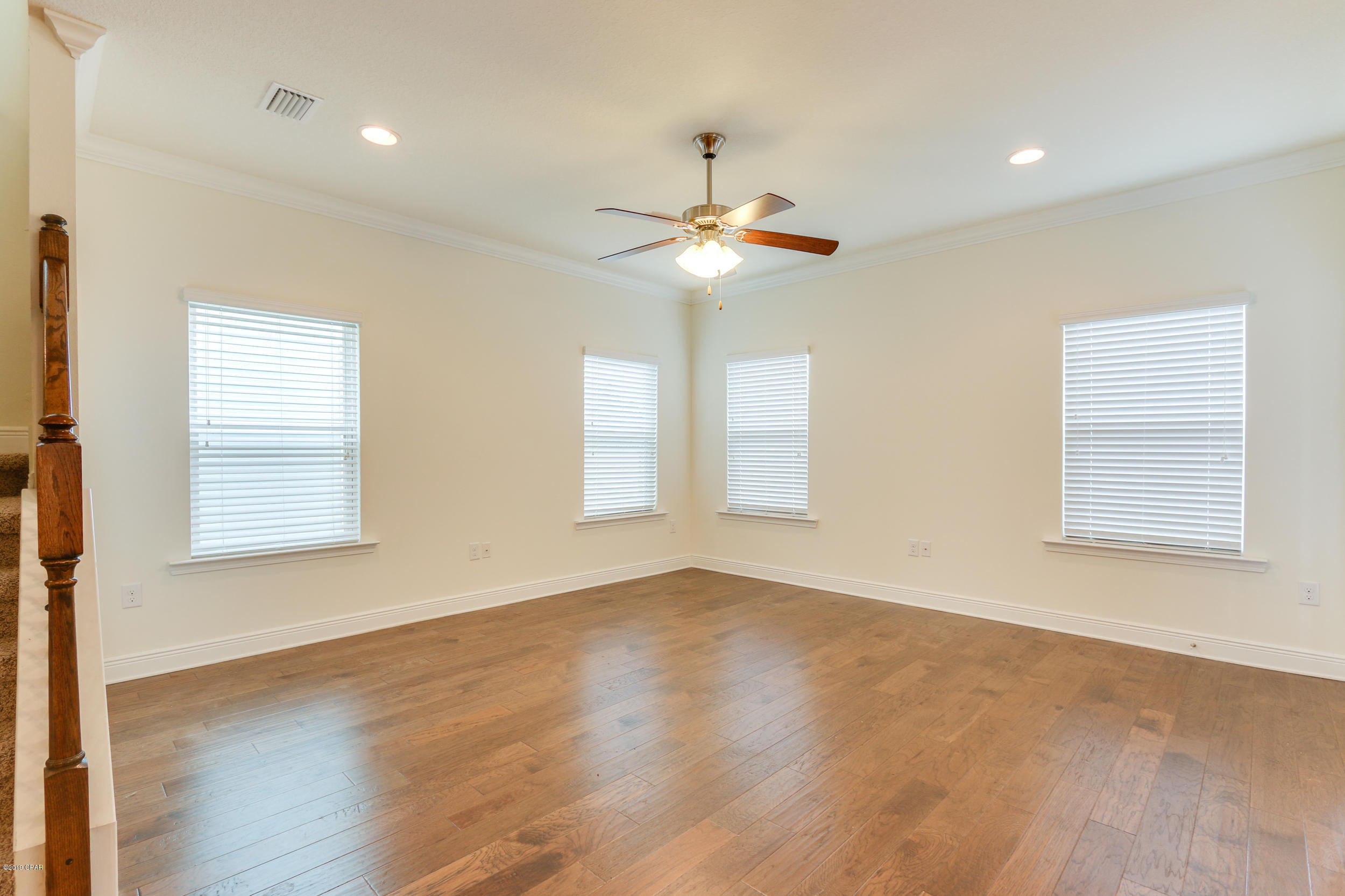 Magnolia Bay Club - Residential