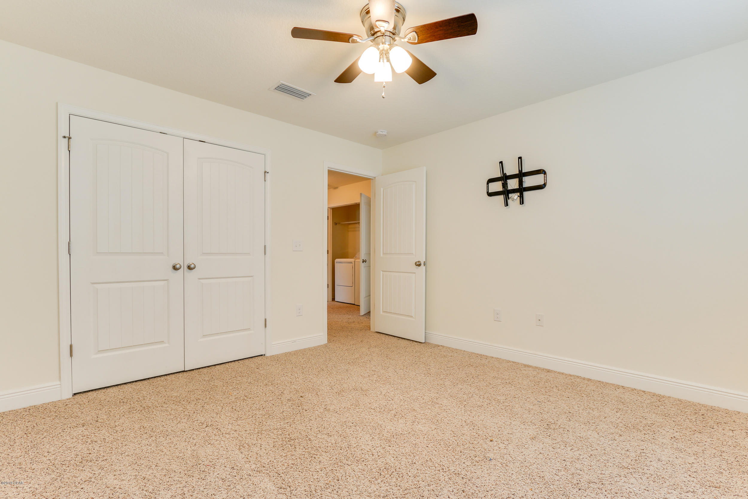 Magnolia Bay Club - Residential