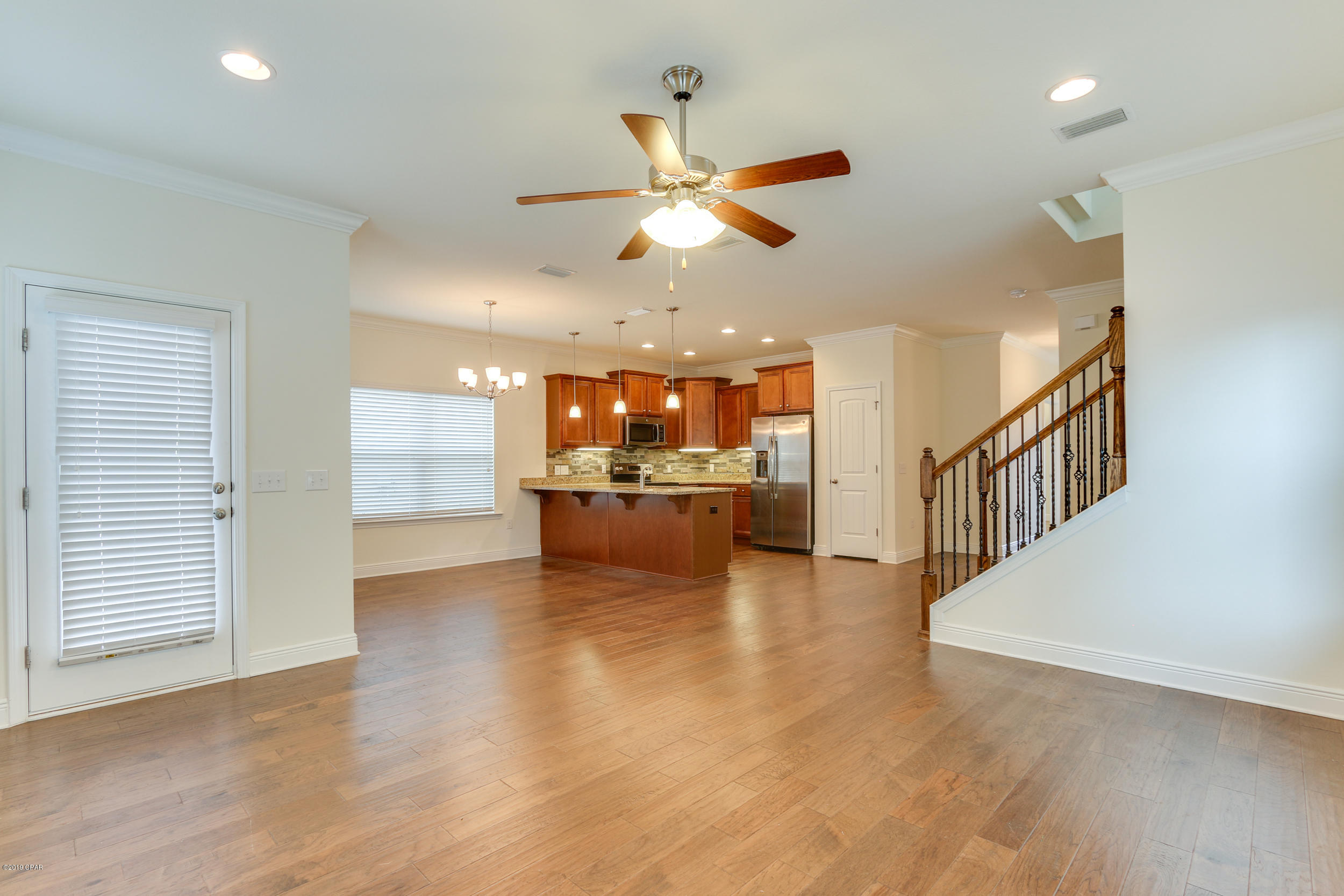 Magnolia Bay Club - Residential