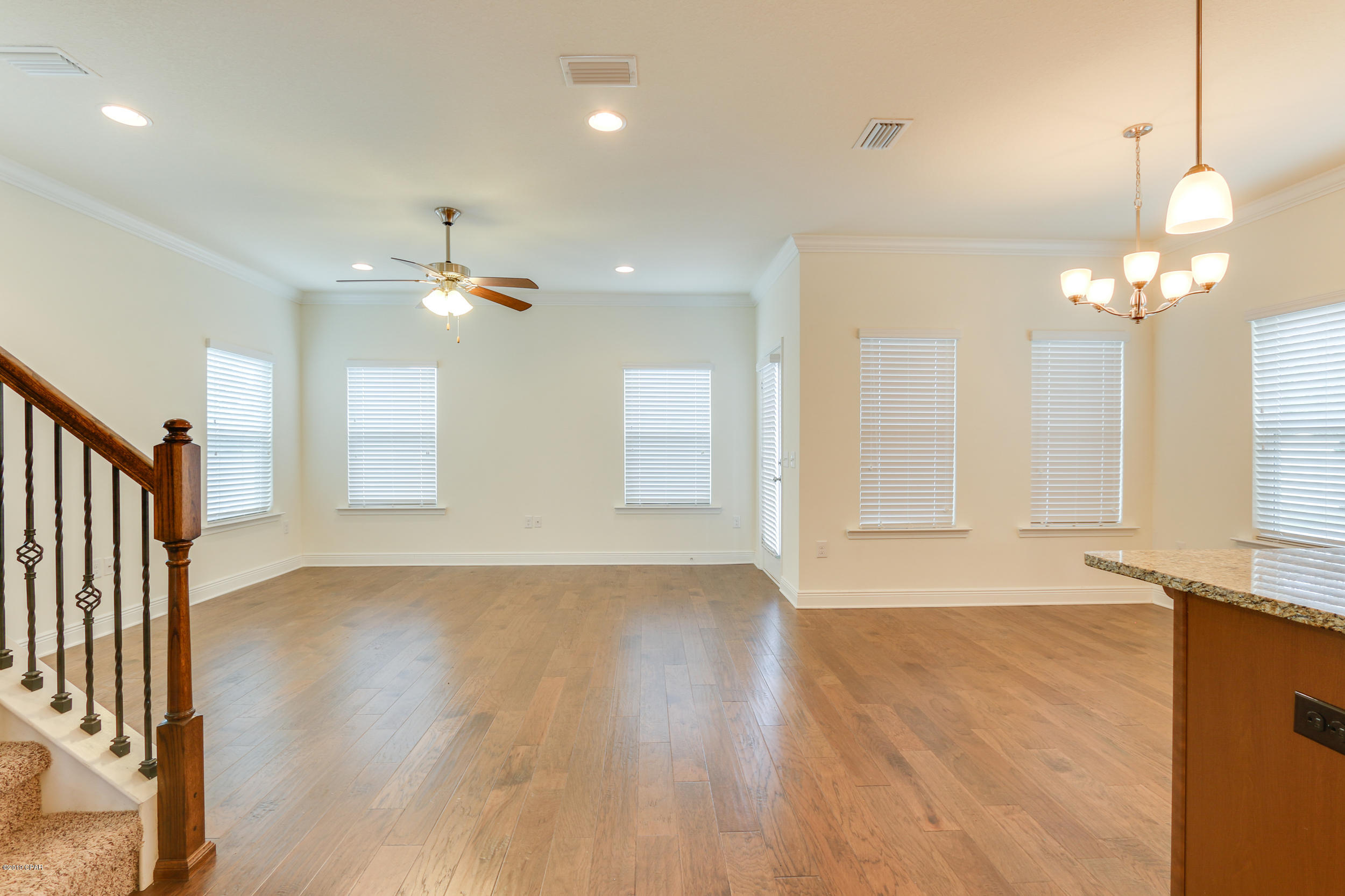 Magnolia Bay Club - Residential