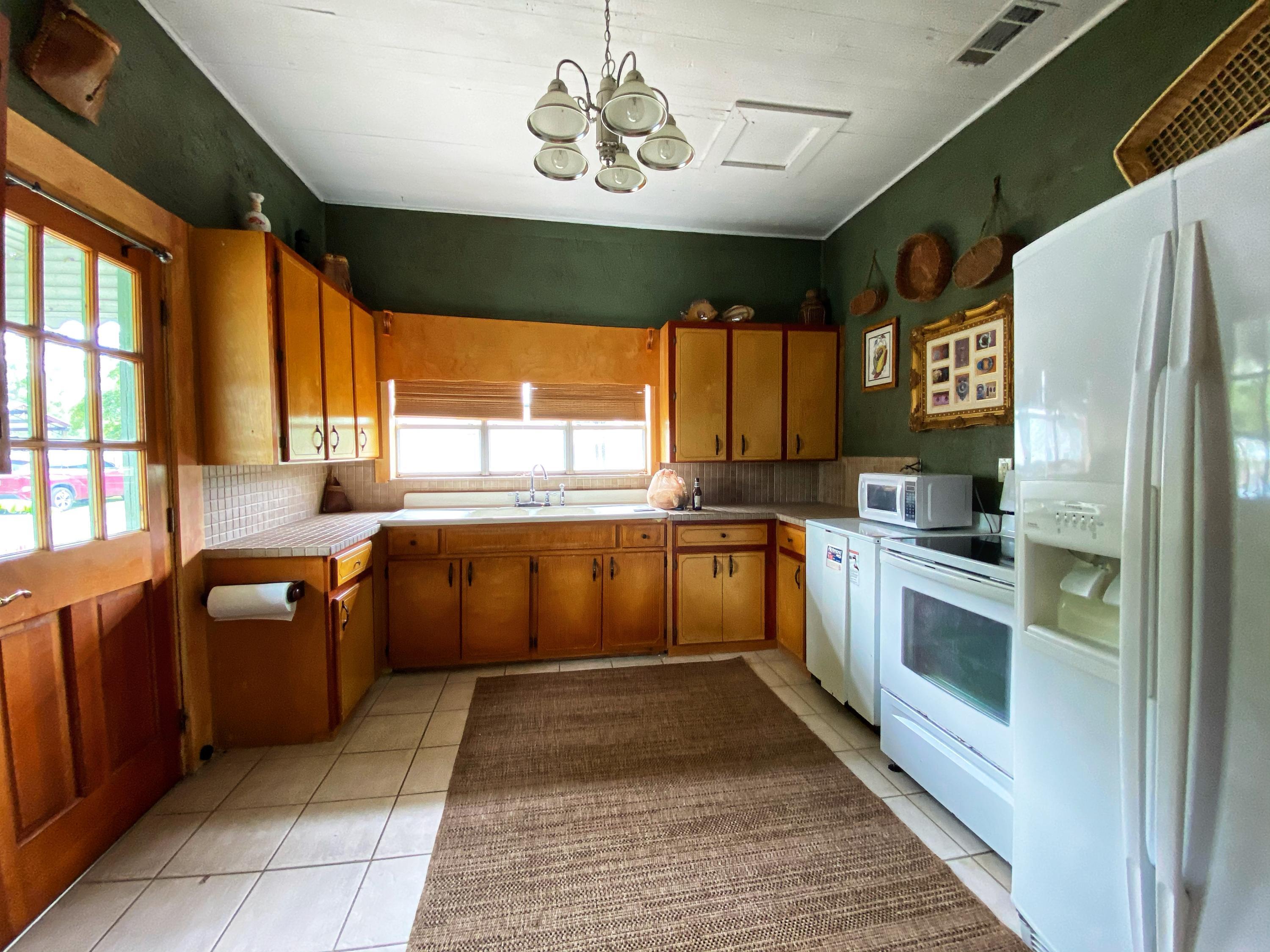 [No Recorded Subdiv] - Commercial Sale