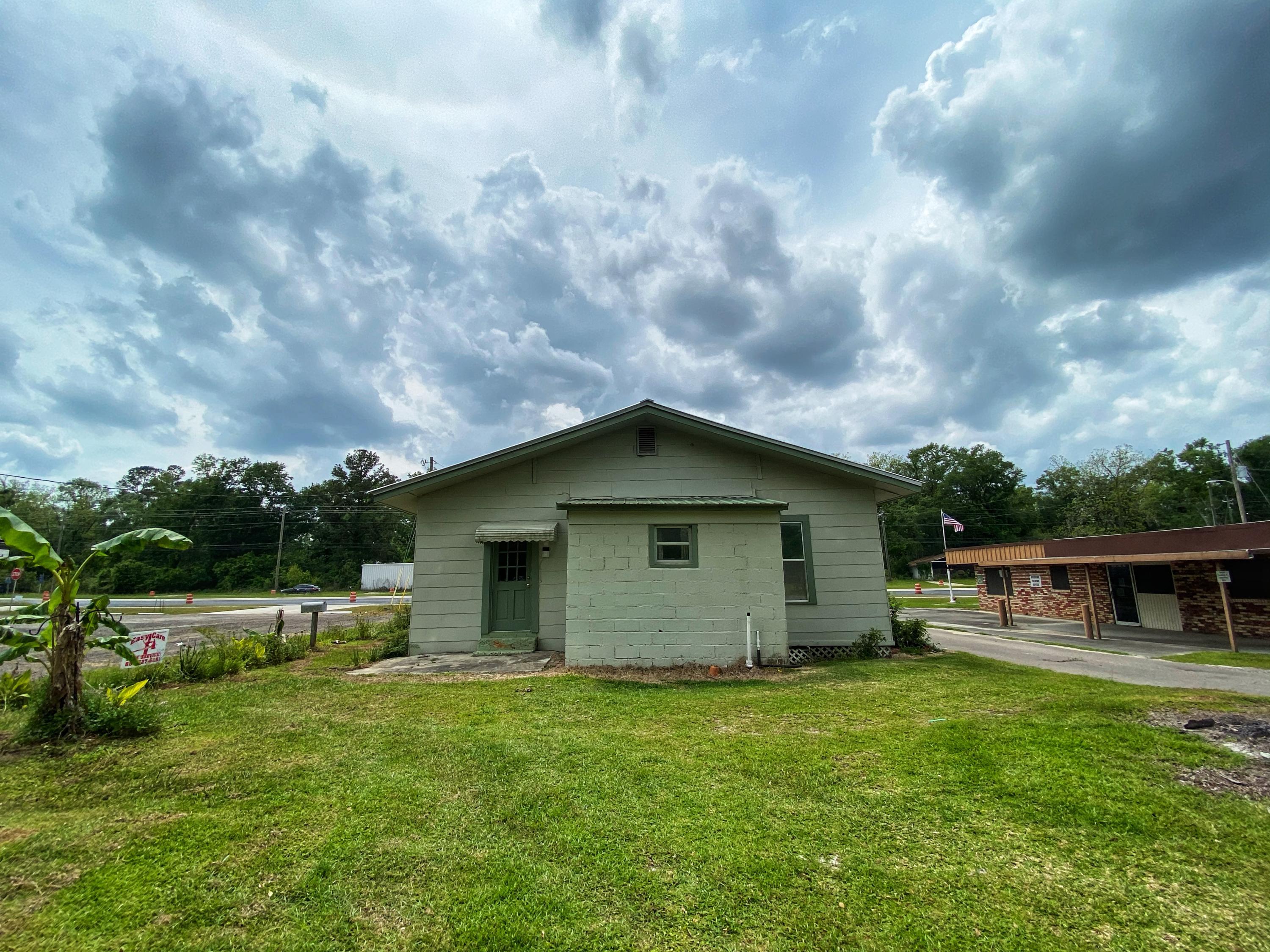 [No Recorded Subdiv] - Commercial Sale