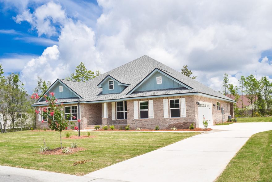 SAVE UP TO 1/2 OFF OF UPGRADES UP TO $10,000 IN JULY!!! 4 bedroom 2.5 bath in Lake Merial. This home offers a huge open floor plan with a chefs dream kitchen. Ivory white granite counters in kitchen and bath with charcoal cabinets. Vinyl flooring in dining, living room and baths. HUGE backyard! Come see this home today!