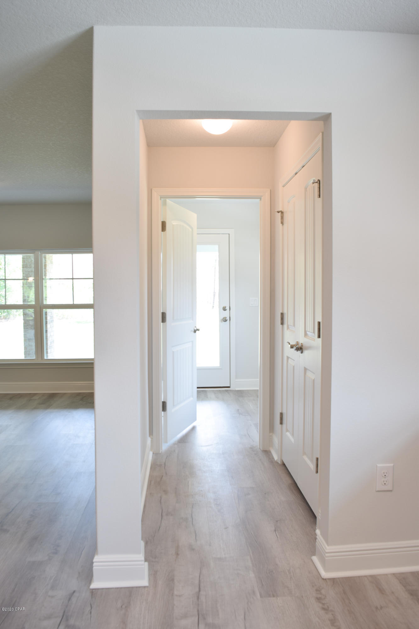 Lake Merial - Residential