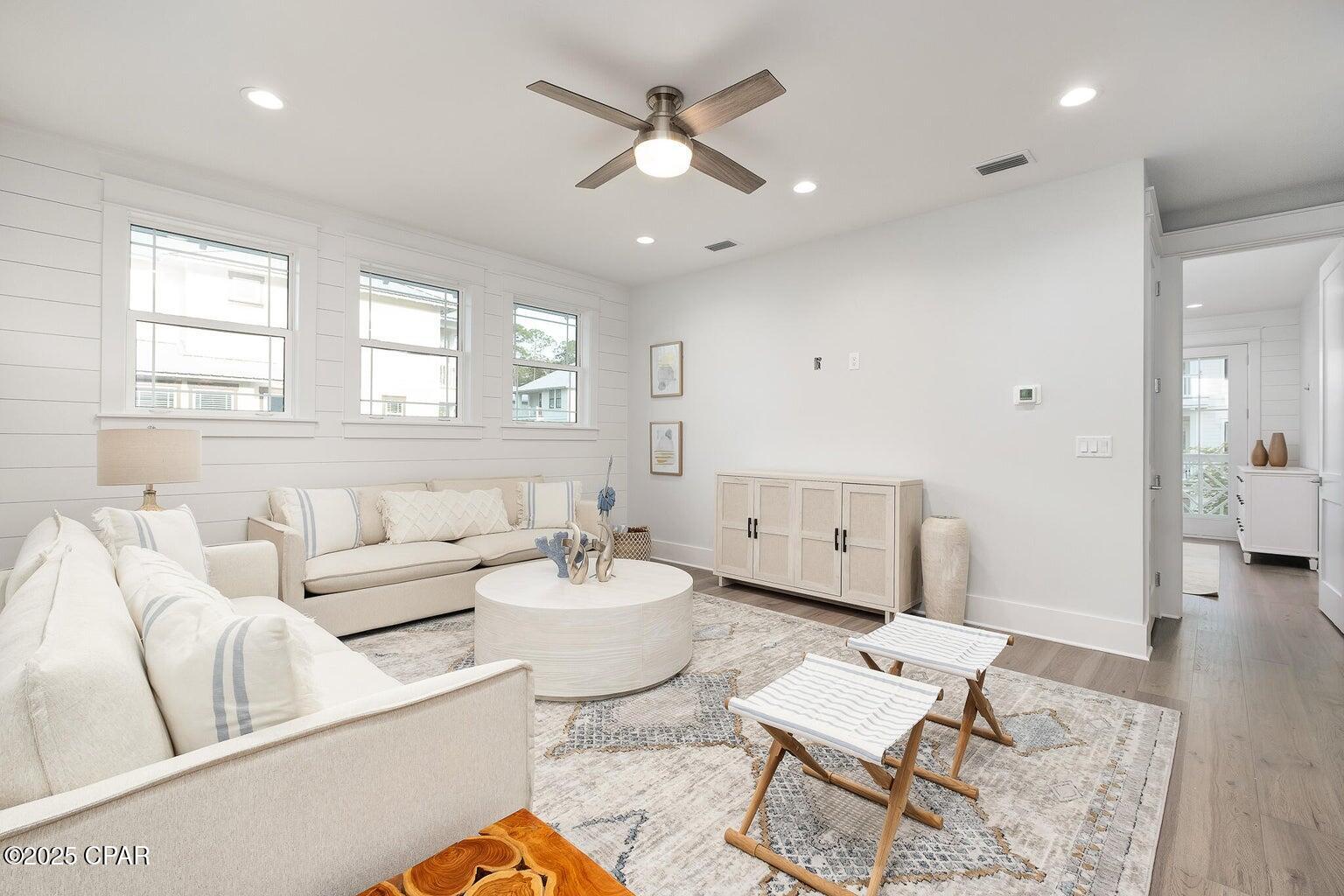 Treetop - Residential