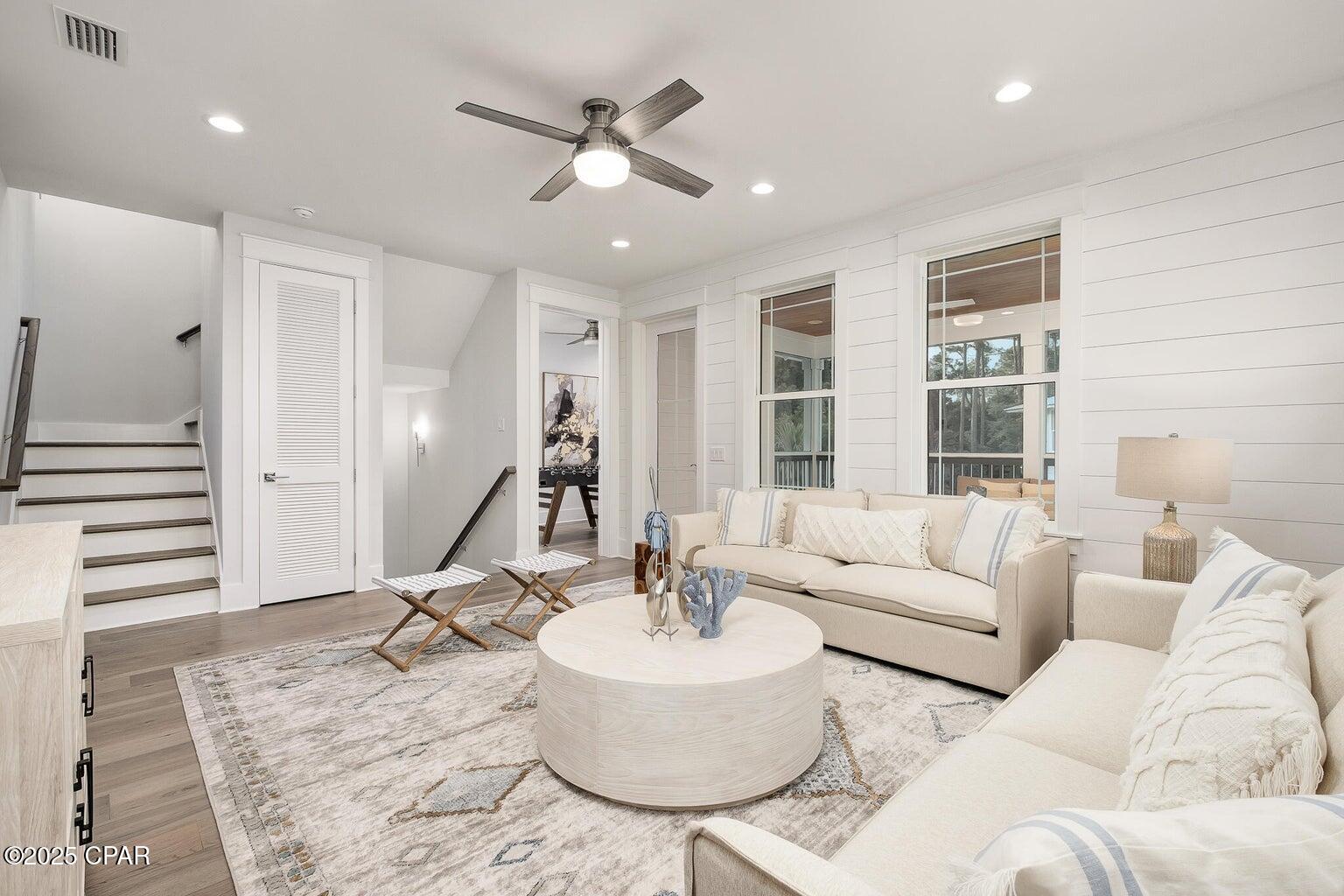 Treetop - Residential