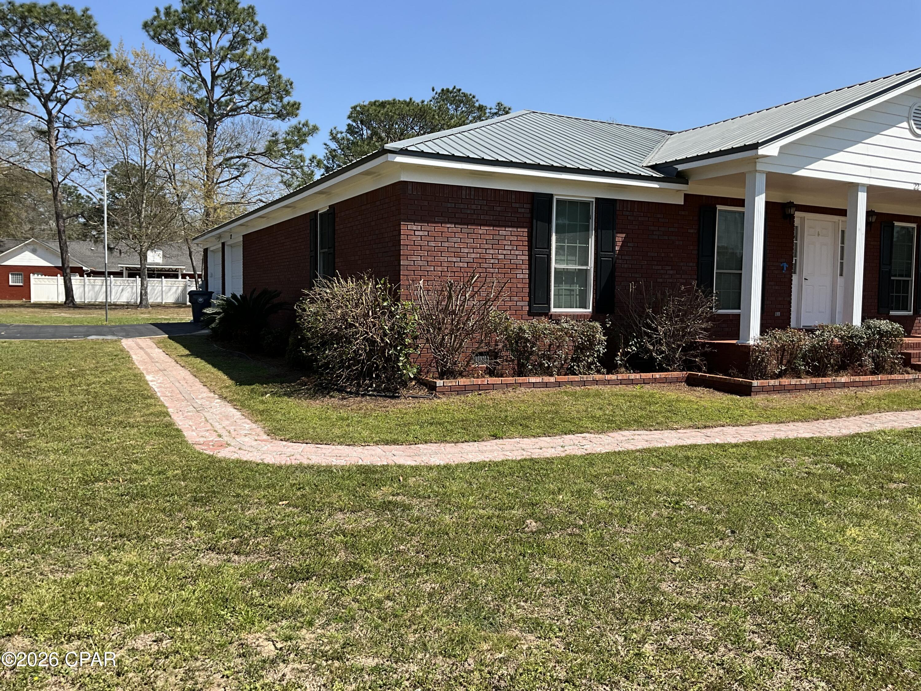 Ten Lakes Estates - Residential