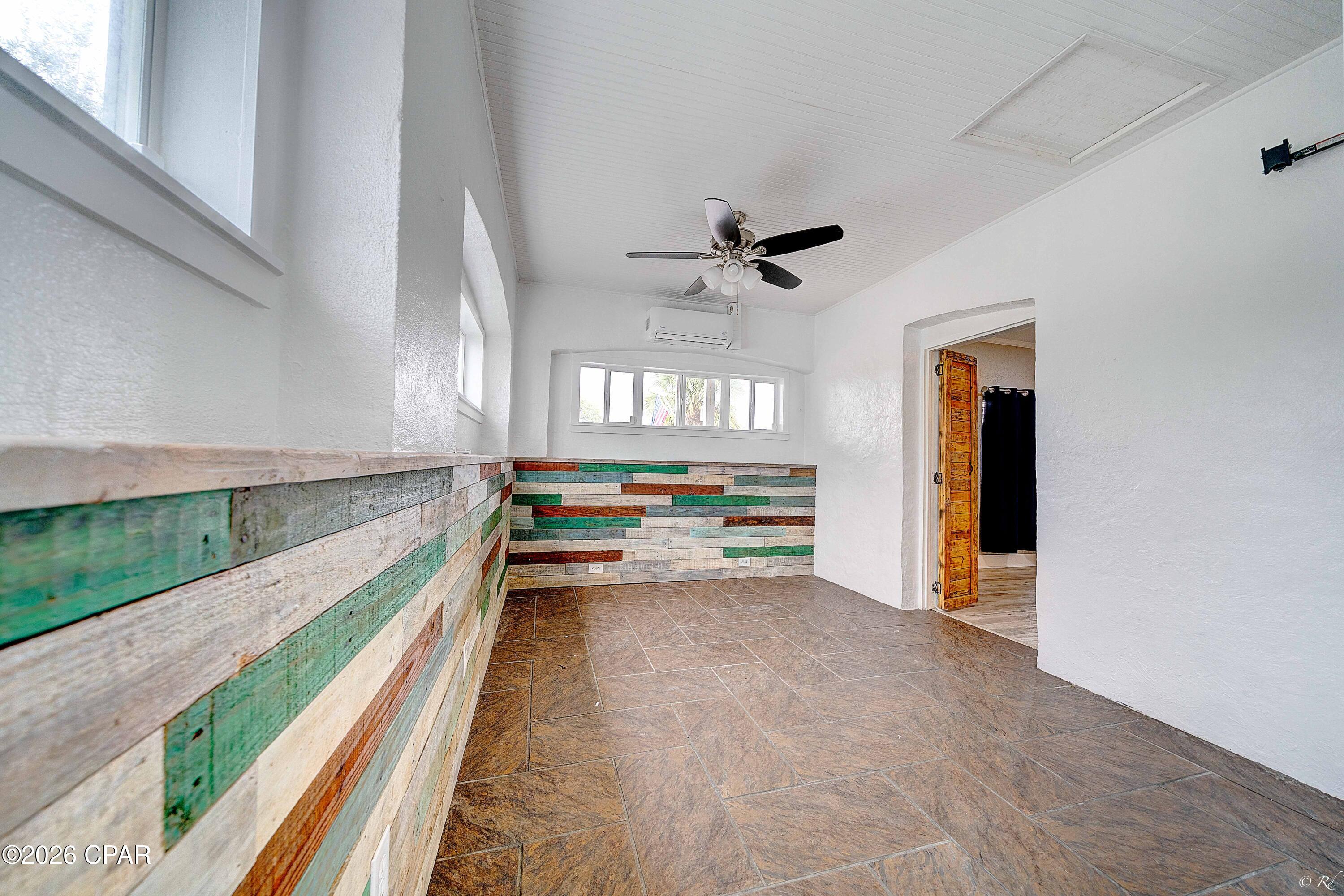 Sudduths 1st Add - Residential