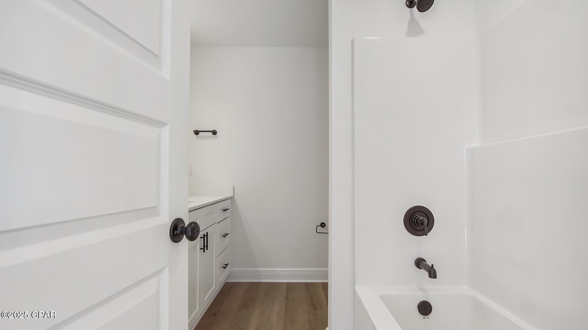 Colonial Landing - Residential