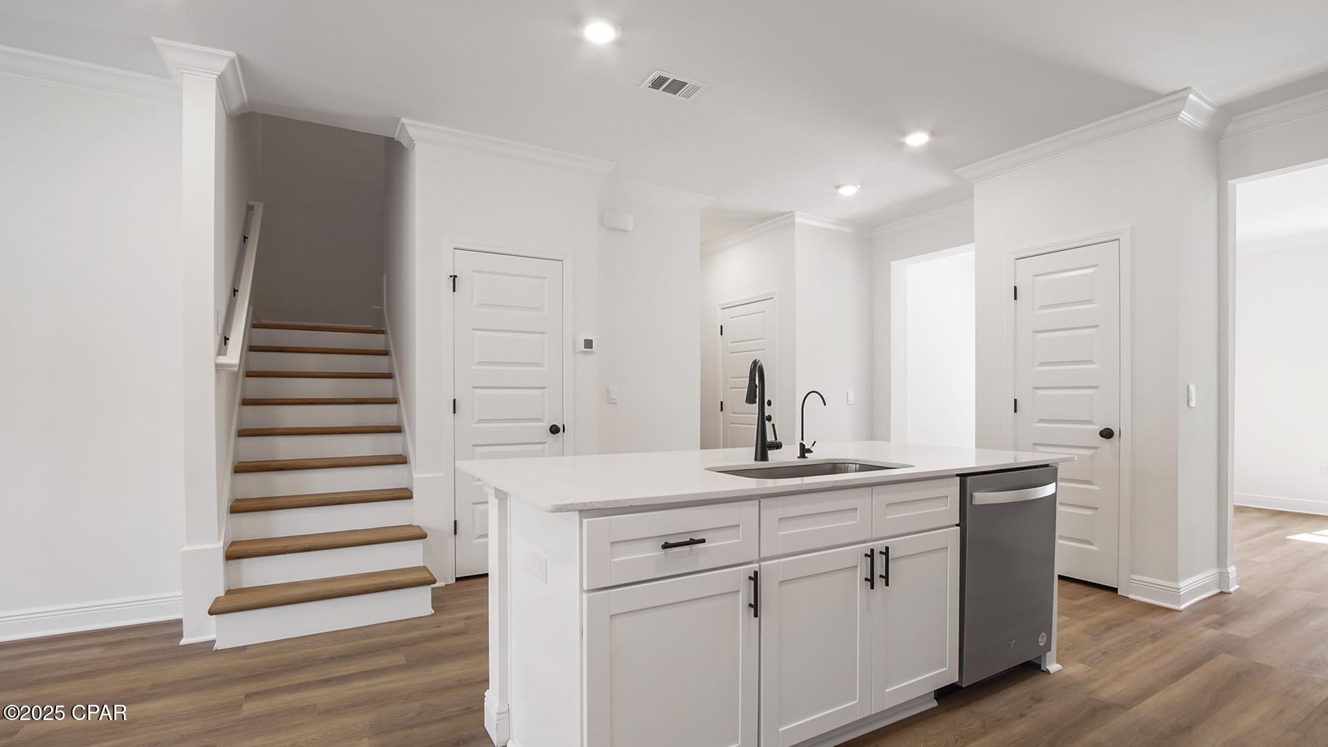 Colonial Landing - Residential