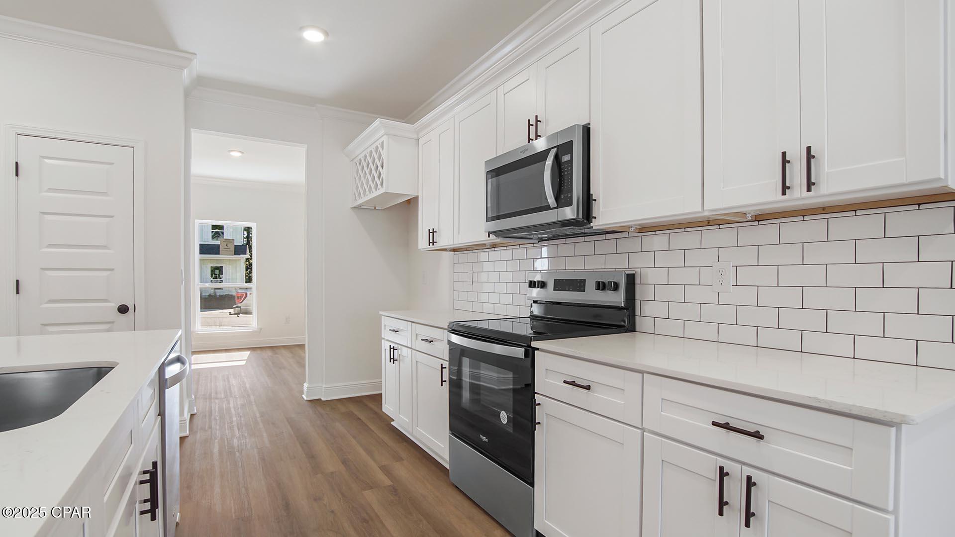 Colonial Landing - Residential