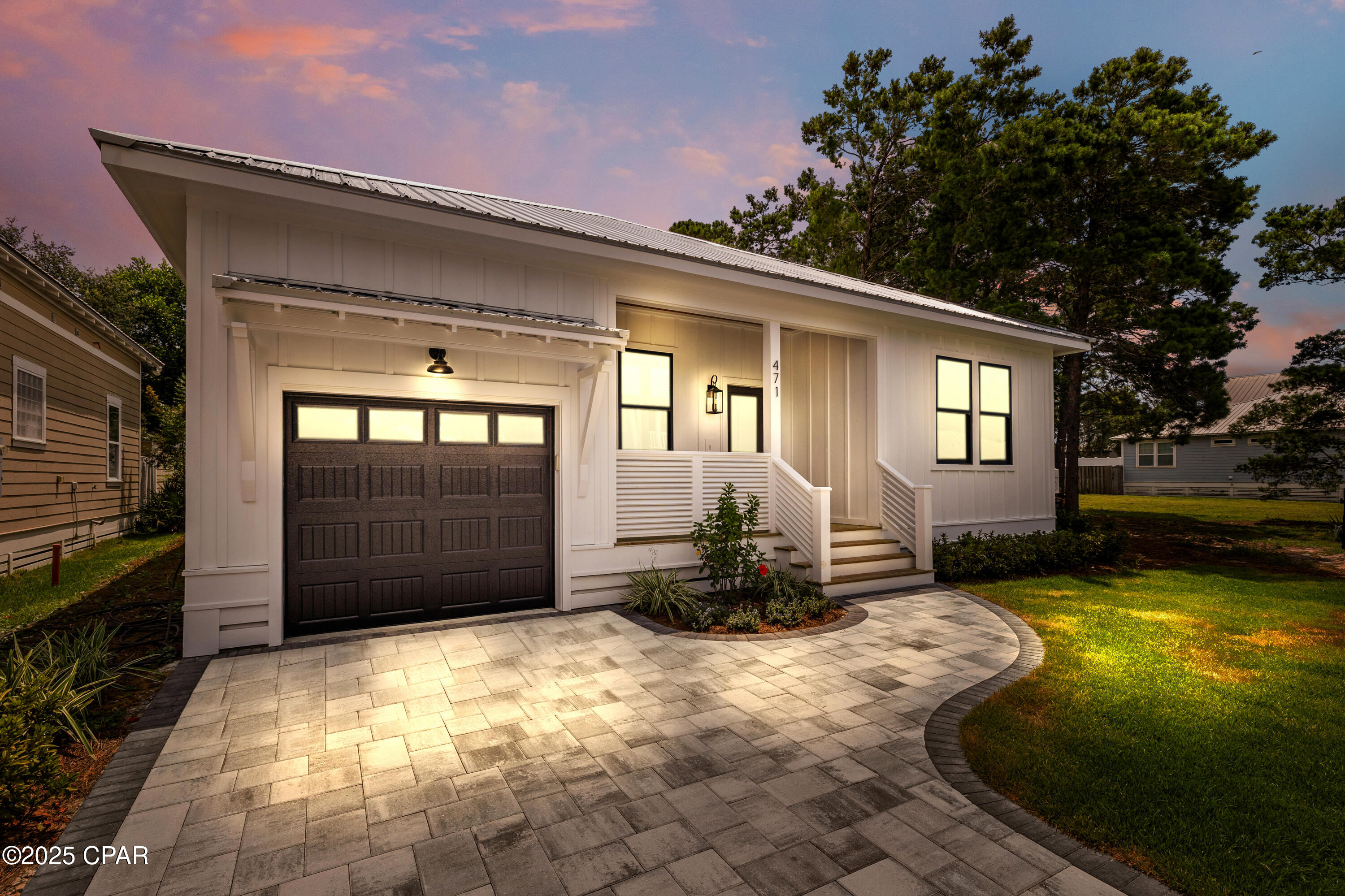 Paradise Grove - Residential