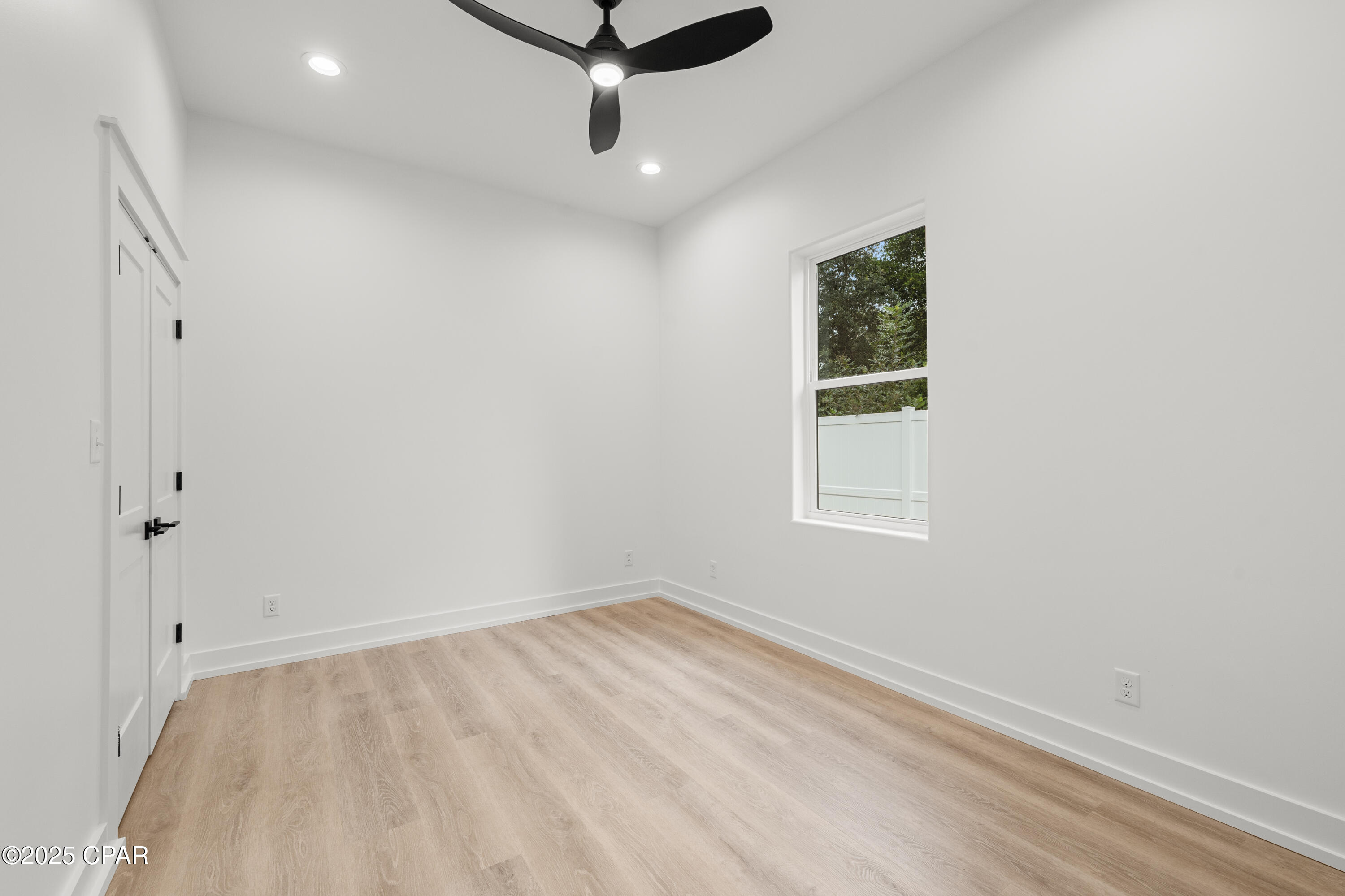 Paradise Grove - Residential