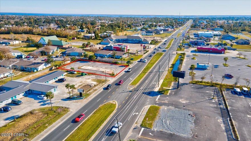 Old John Boys Shoppe location! Previous use was a restaurant location for over 40 years. Location between an apartment and motel. On the main highway, US-98 also known as Tyndall Parkway and a short drive to TAFB, there is great visibility for any business being placed in the area. Utilities are still in place from previous business.
