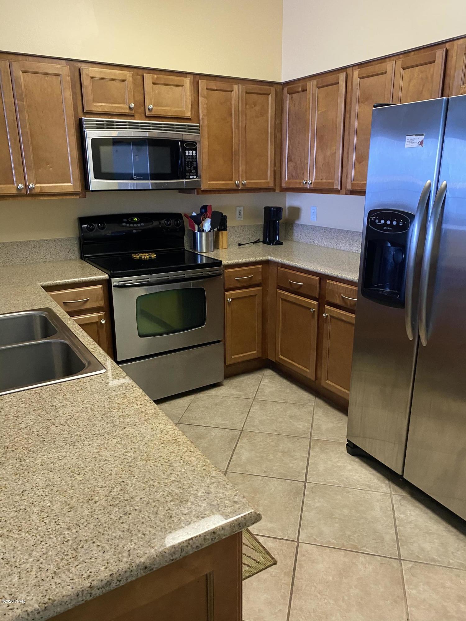 Magnolia Bay Club - Residential Lease