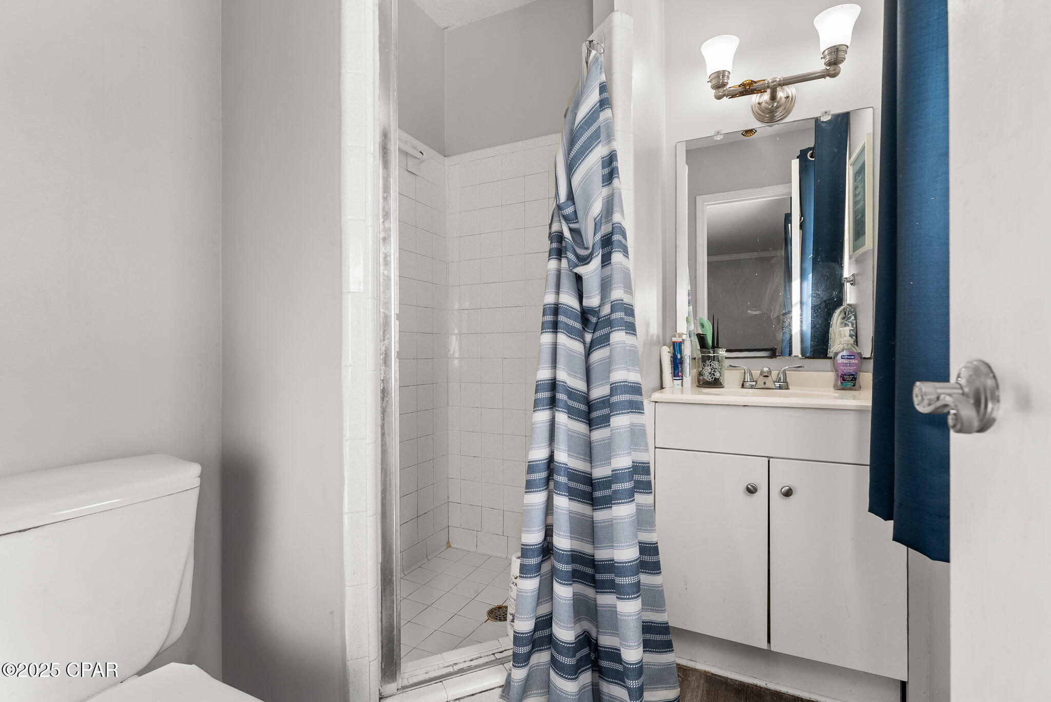 Oxford Place Unit 2 - Residential