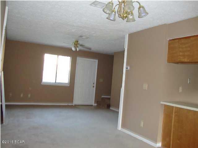 Venetian Villa - Residential Lease