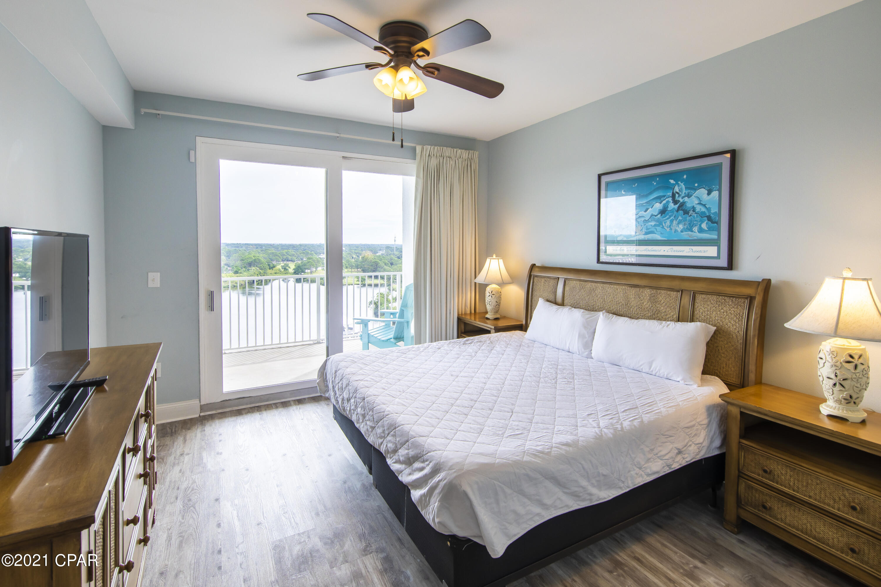 Laketown Wharf - Residential