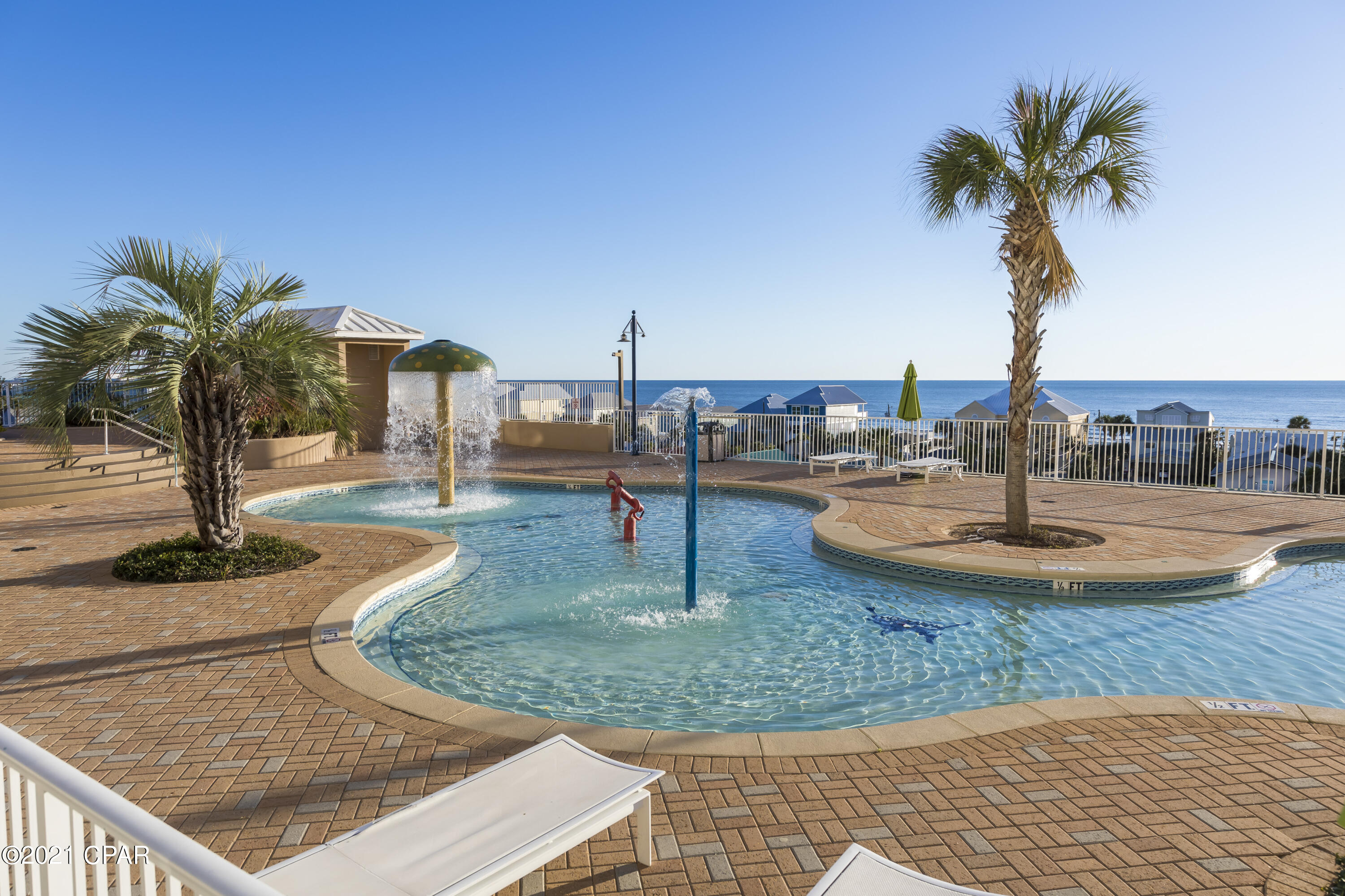 Laketown Wharf - Residential