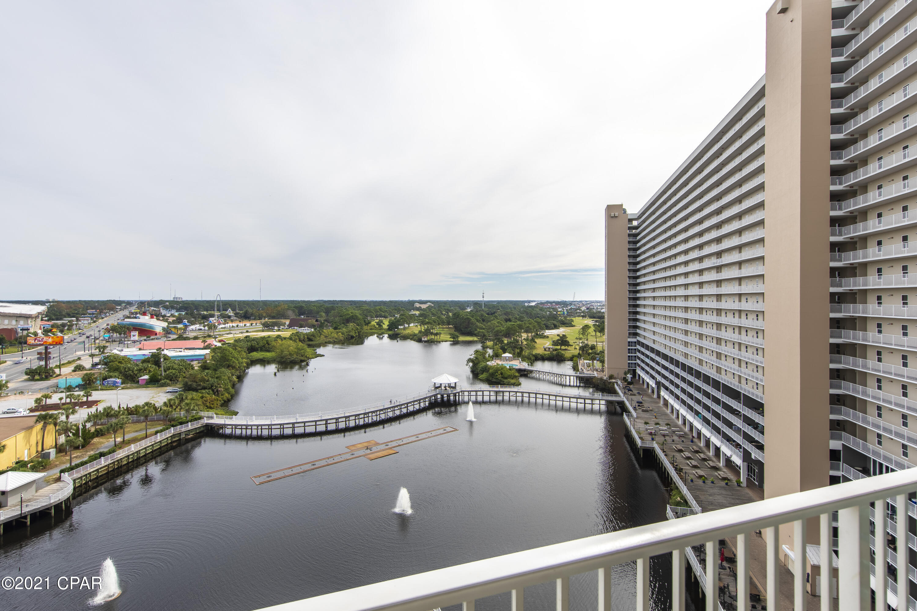 Laketown Wharf - Residential