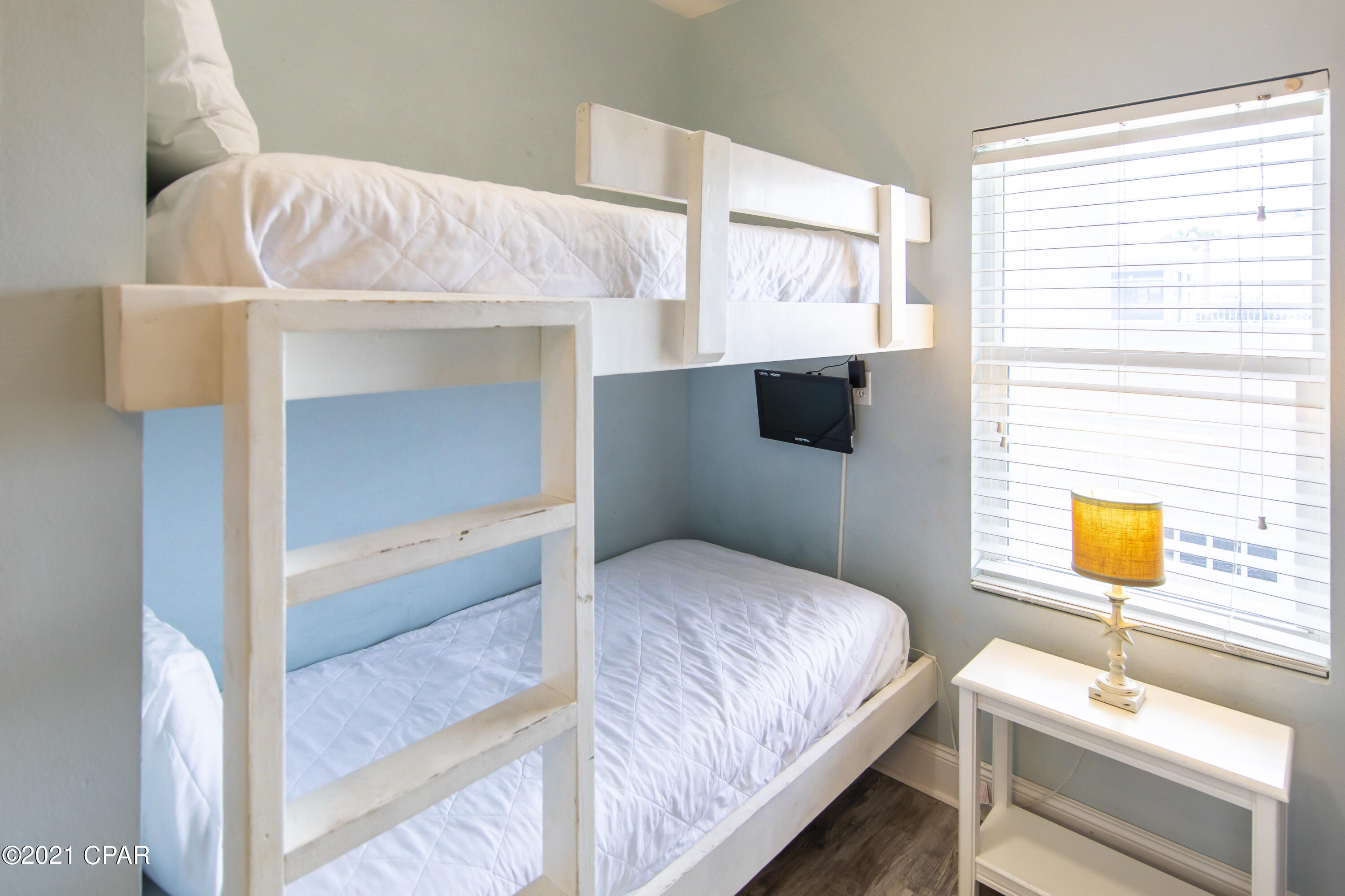 Laketown Wharf - Residential