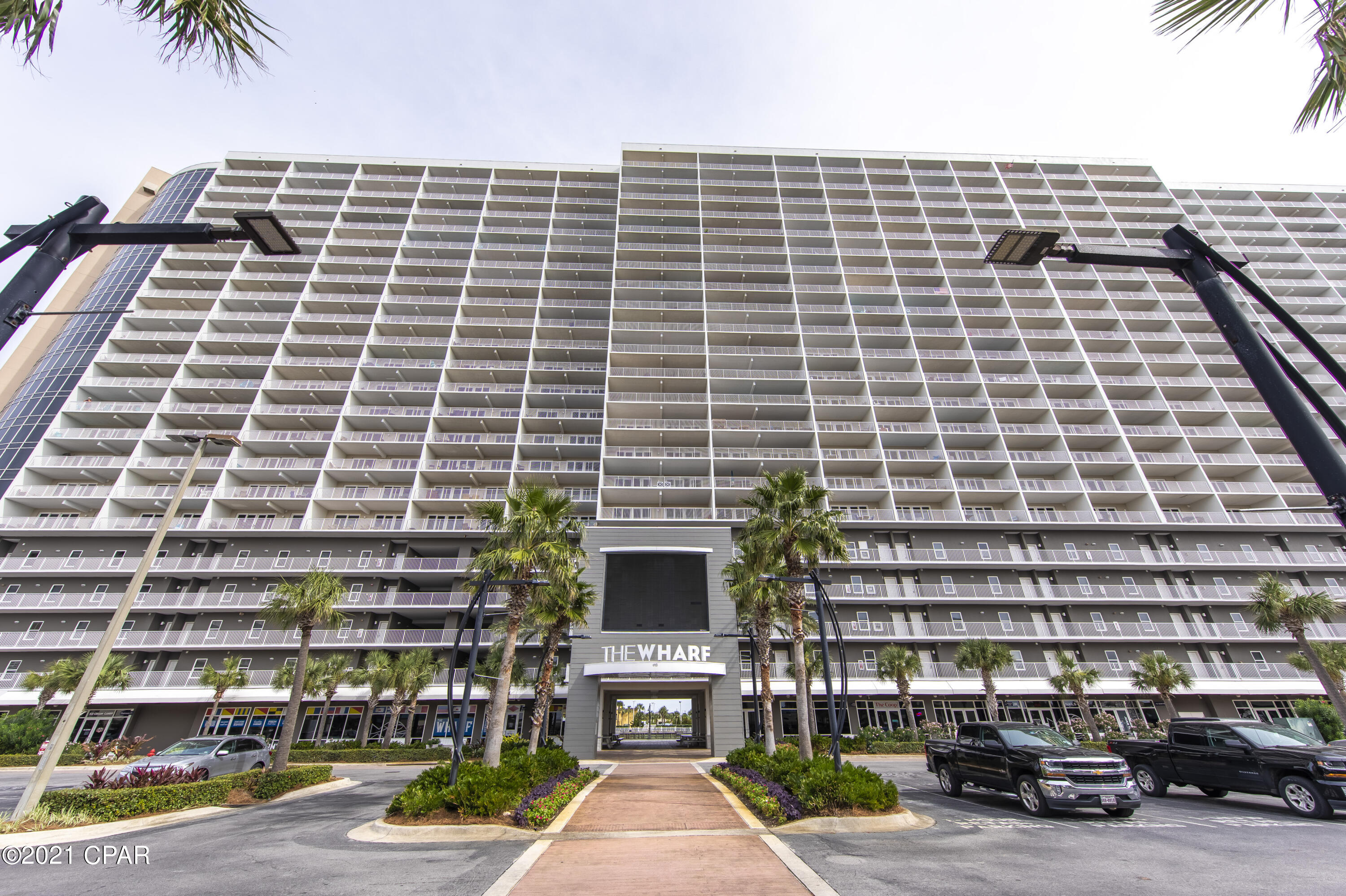 Laketown Wharf - Residential