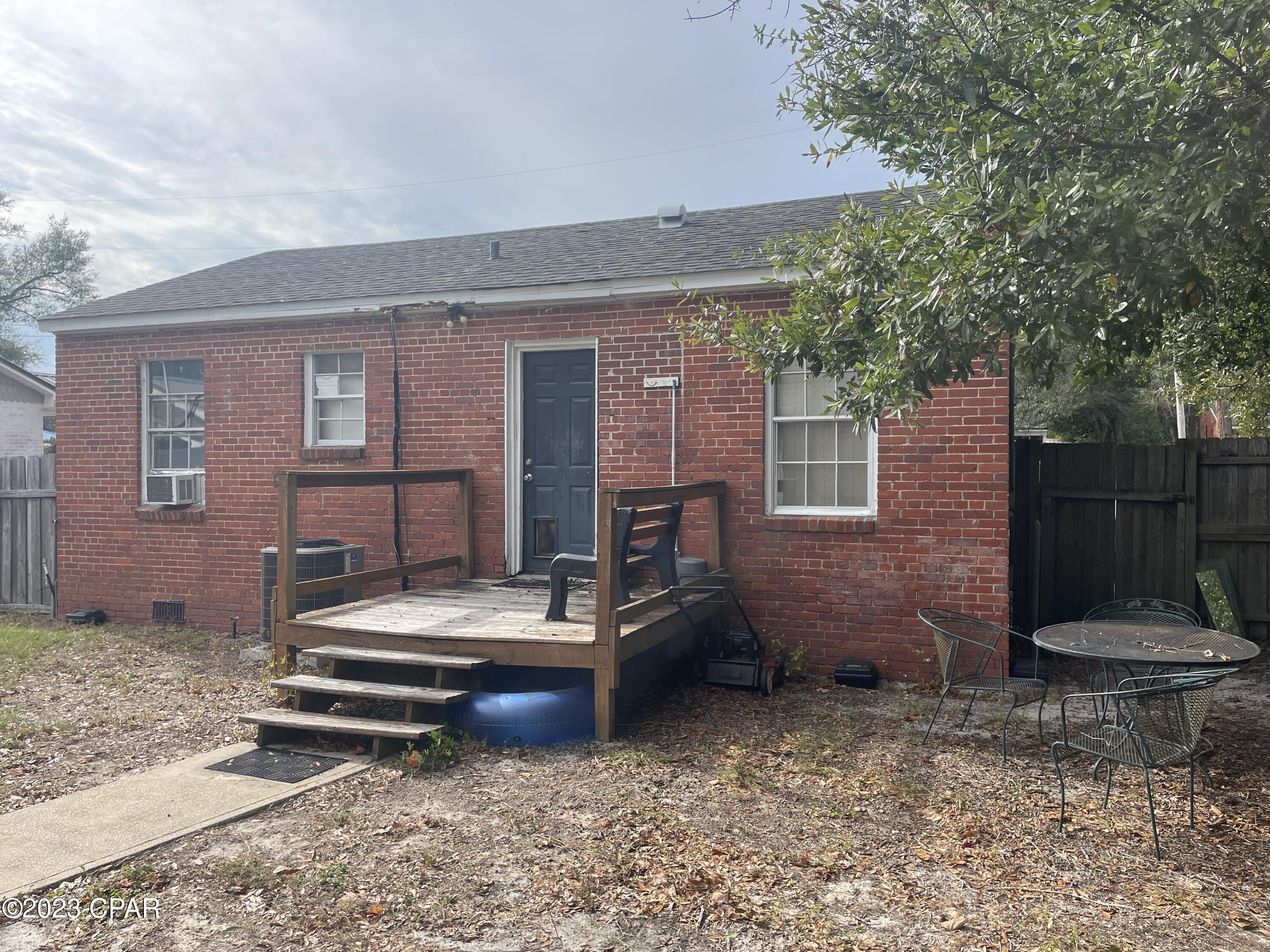 Oakland Terrace Combs-Mathis Addition - Residential
