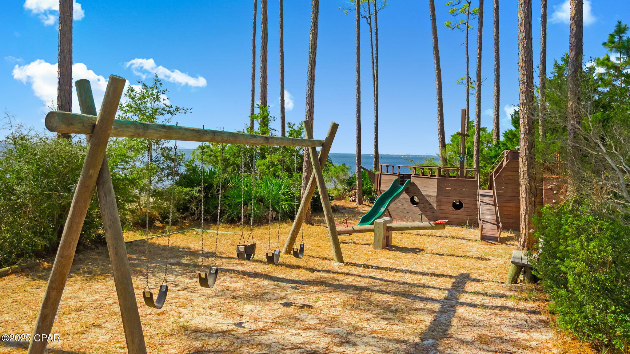 Rivercamps On Crooked Creek - Land