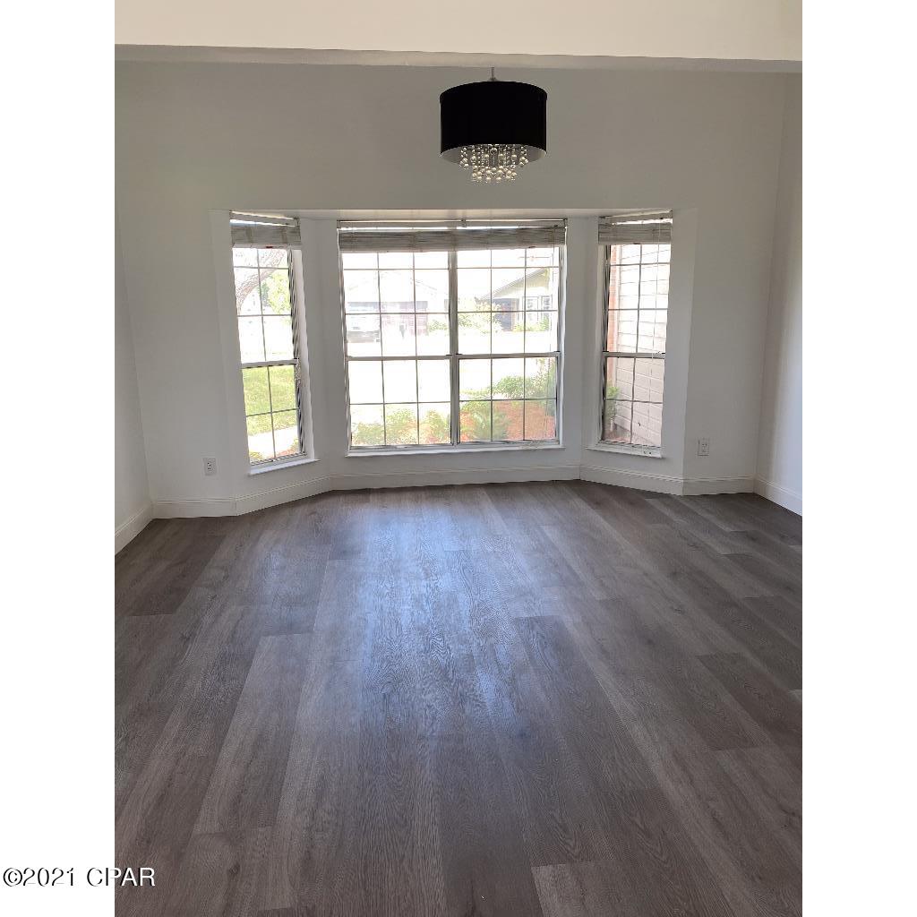 Derby Woods - Residential