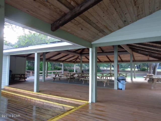 Leisure Lakes - Land