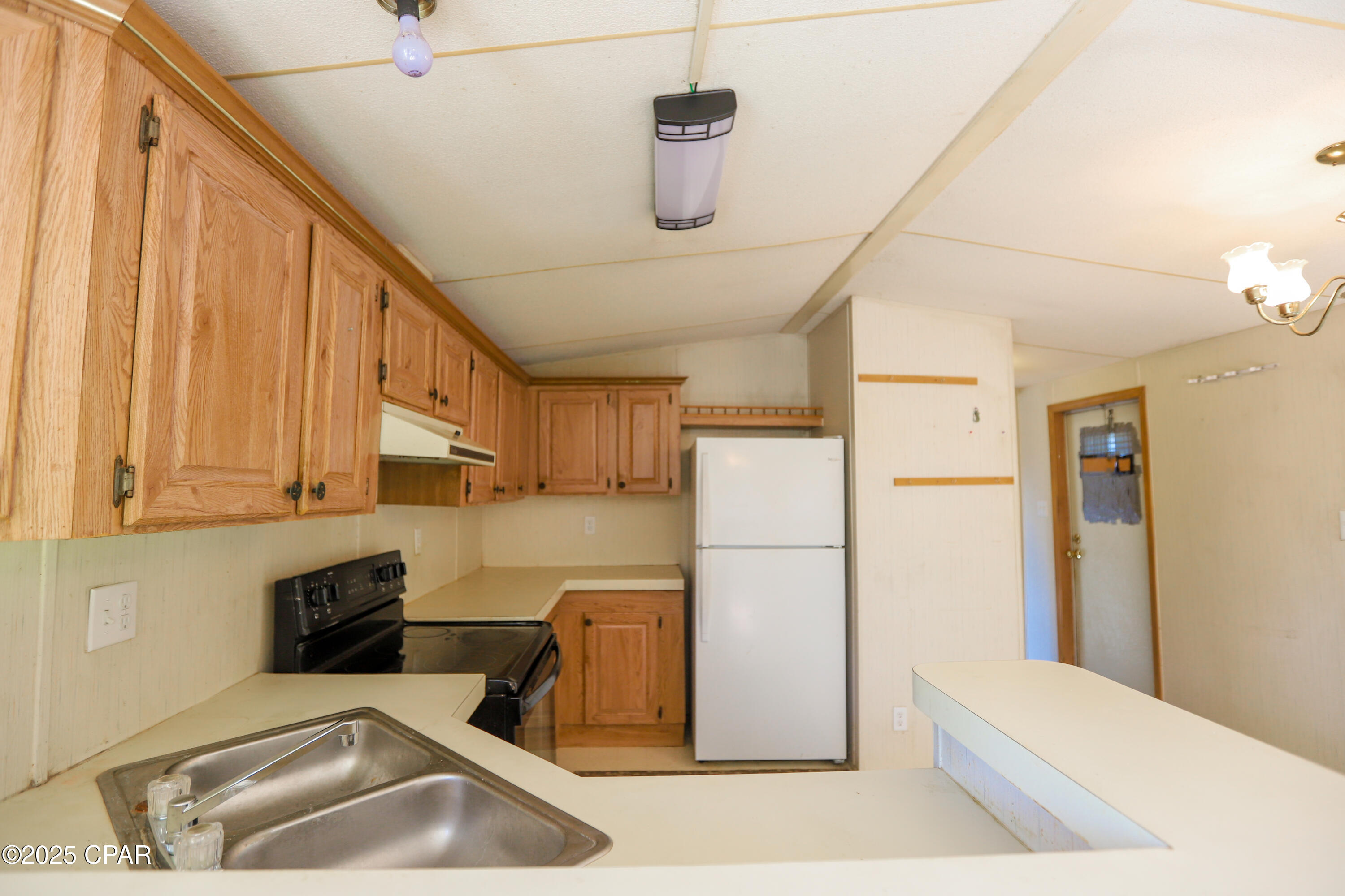 [No Recorded Subdiv] - Land