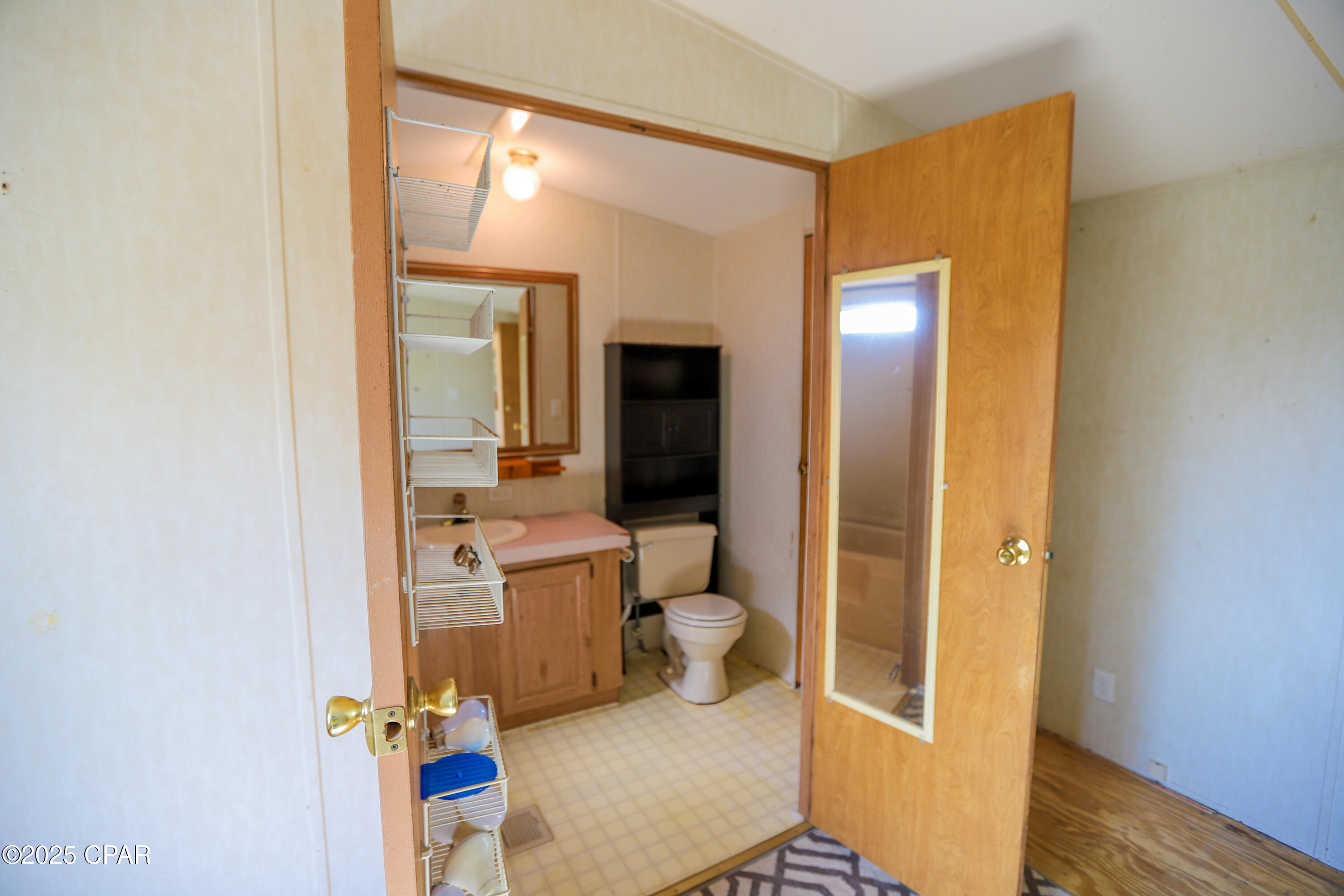 [No Recorded Subdiv] - Land