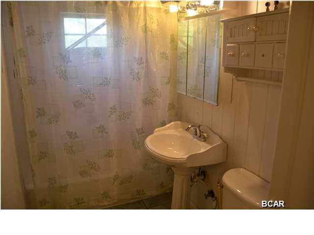 Pines 2nd Add - Residential