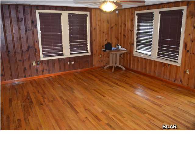 Pines 2nd Add - Residential