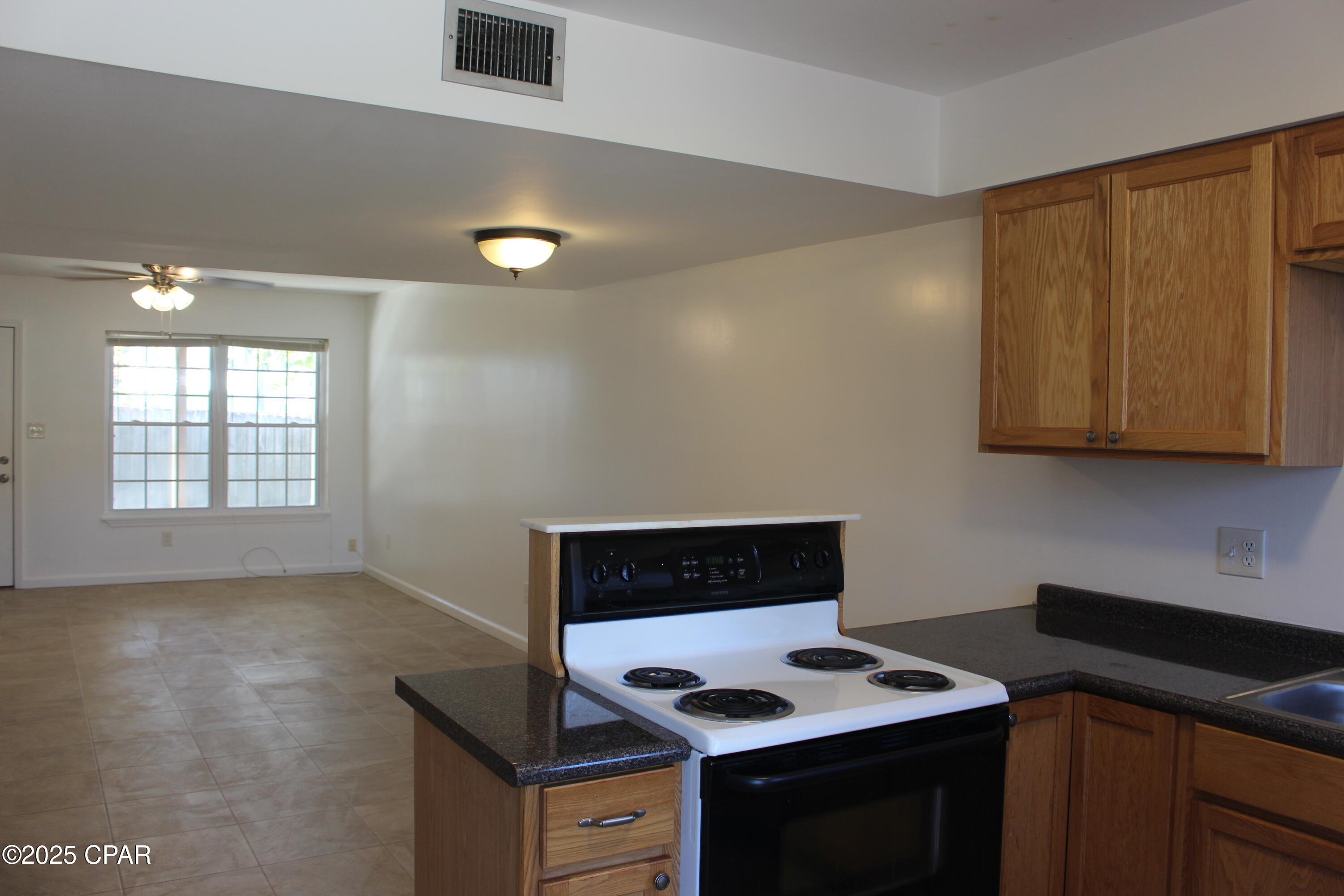 Laguna Beach 2nd Add - Residential