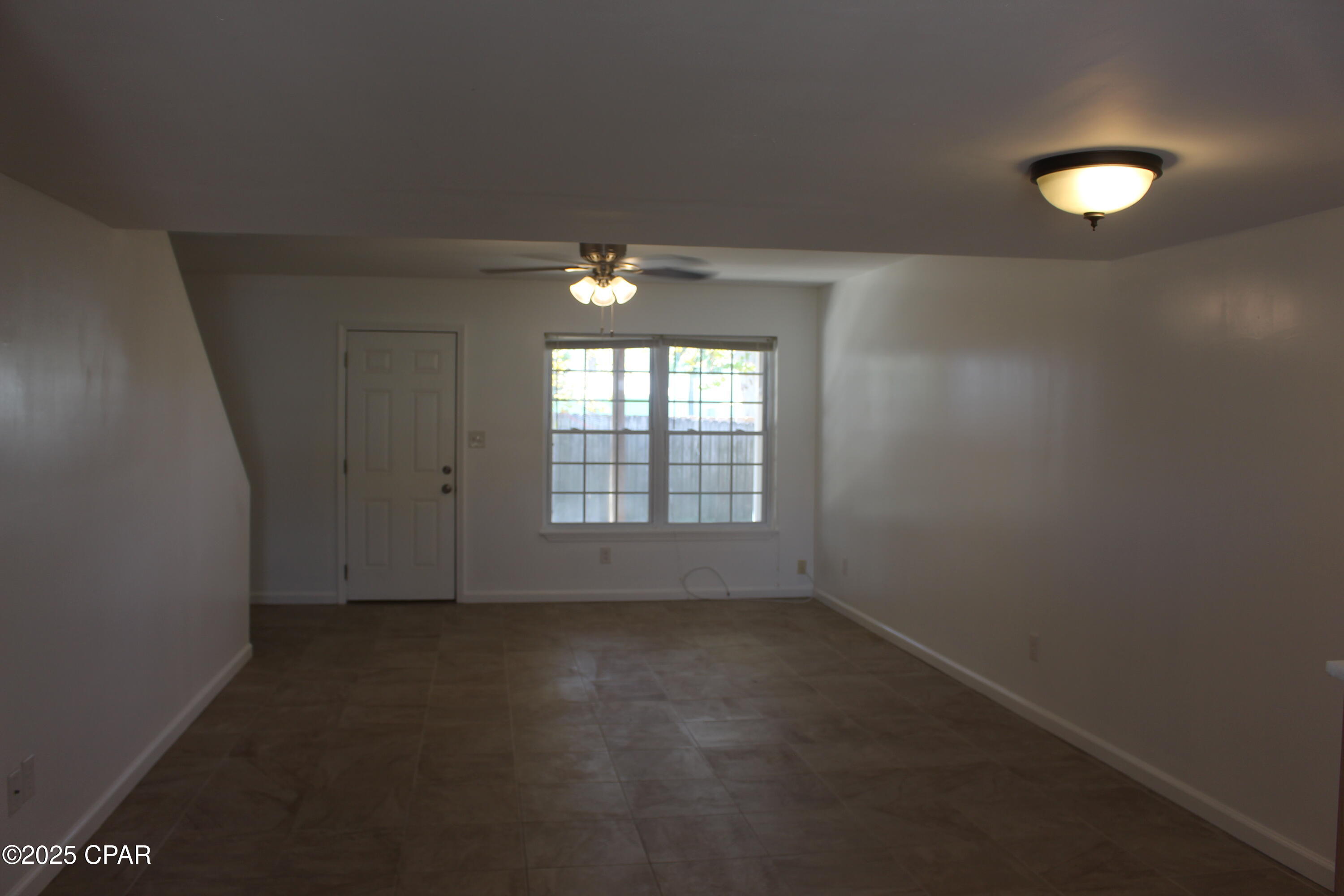 Laguna Beach 2nd Add - Residential