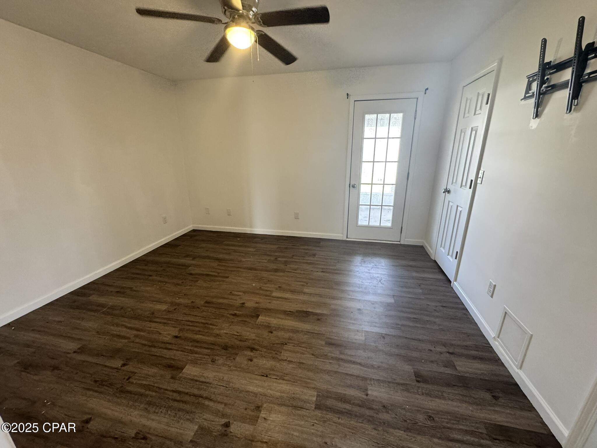 Pine Forest Est Ph 1 - Residential