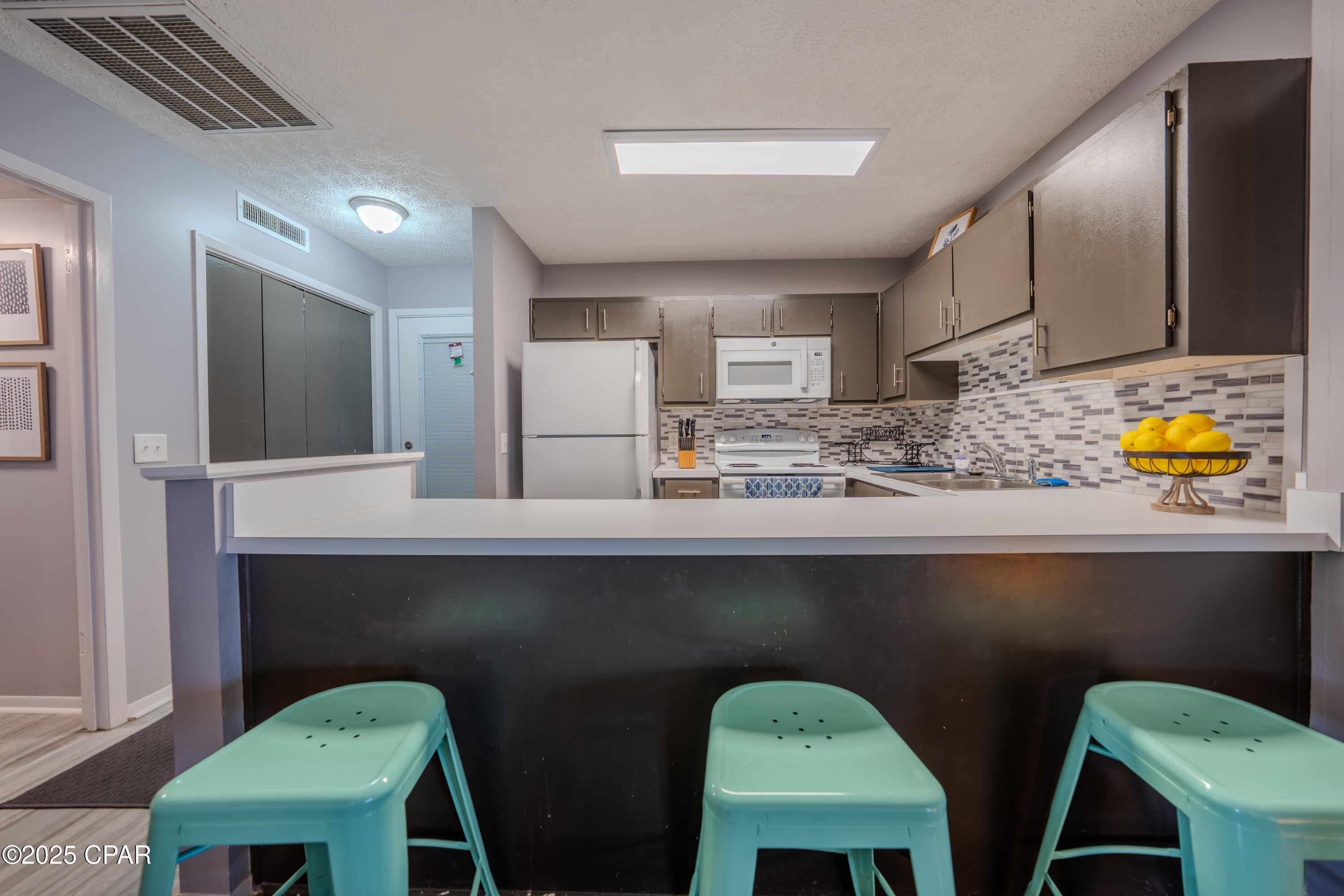 Bay Point Studio Villas Unit 3 - Residential