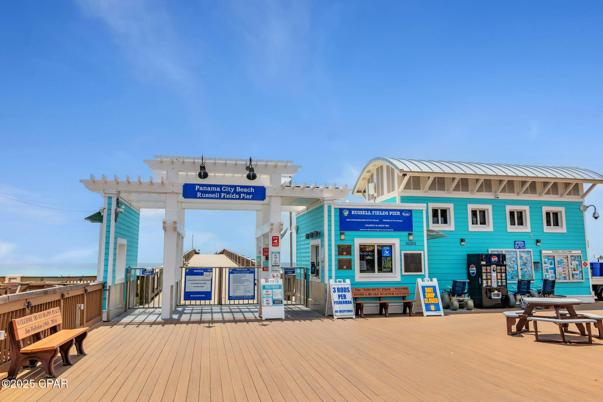 Lakeside Villas - Residential