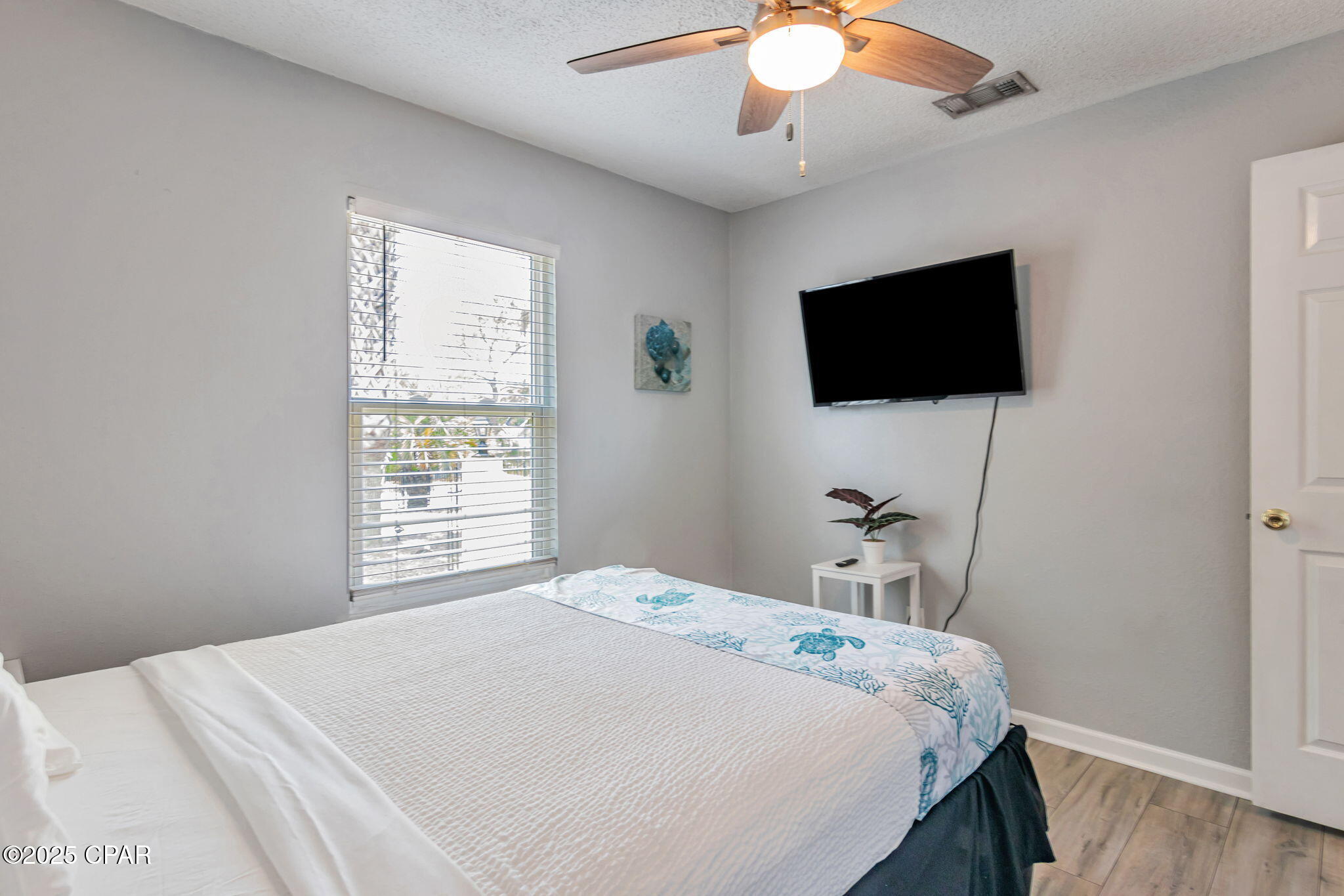 Lakeside Villas - Residential