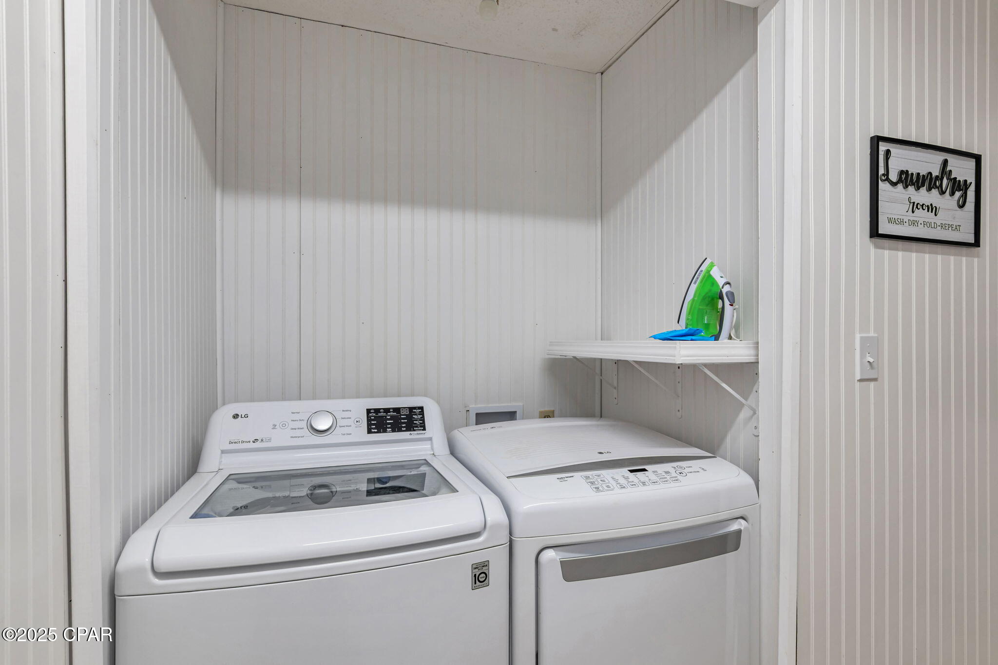 Lakeside Villas - Residential