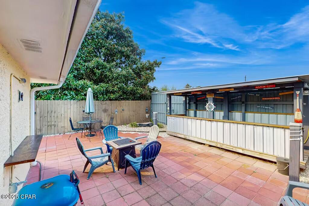 Lakeside Villas - Residential