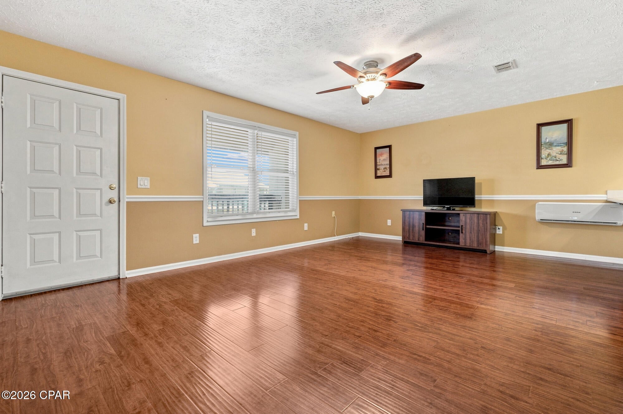 7813 N Lagoon Drive 4E