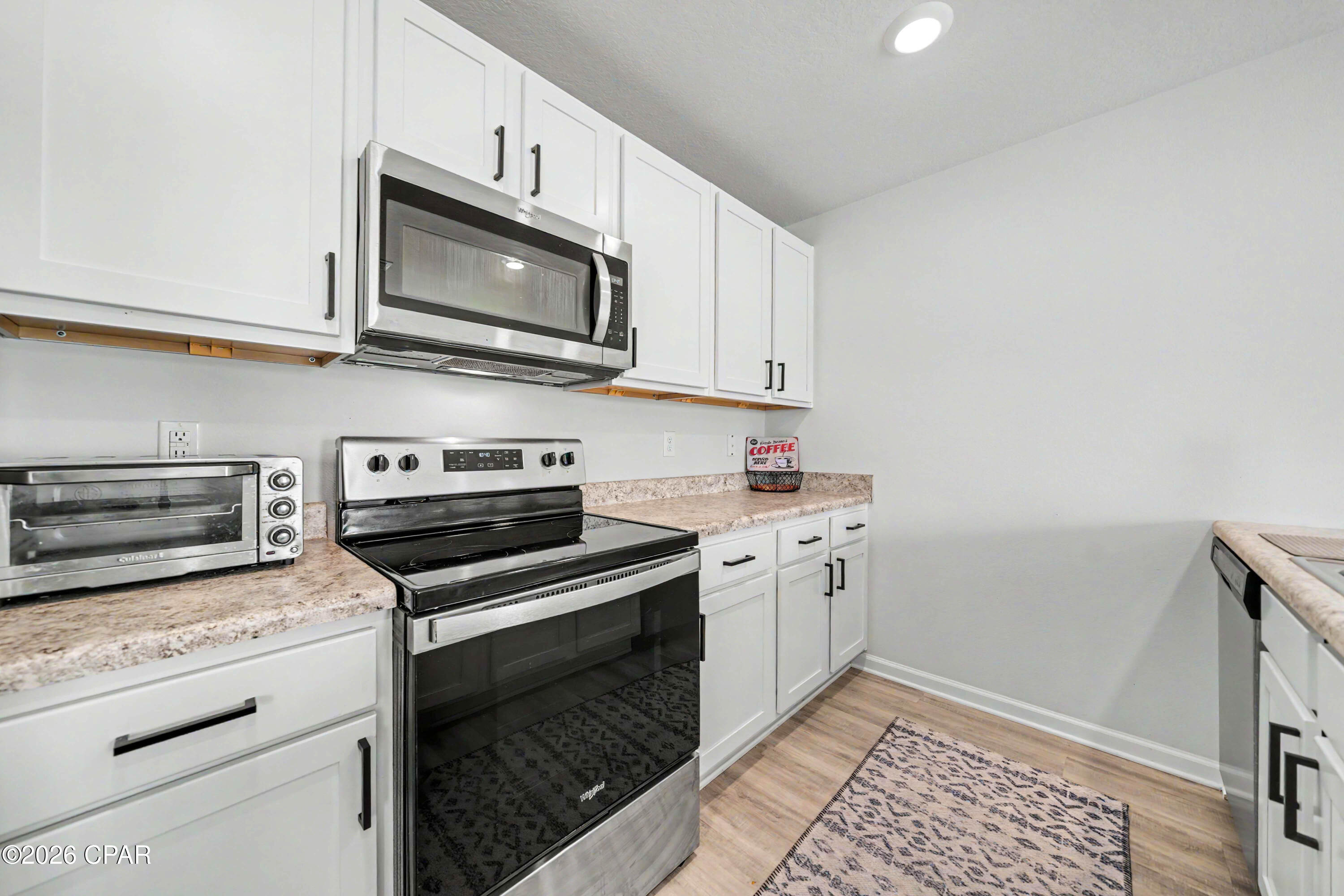 [No Recorded Subdiv] - Residential Lease