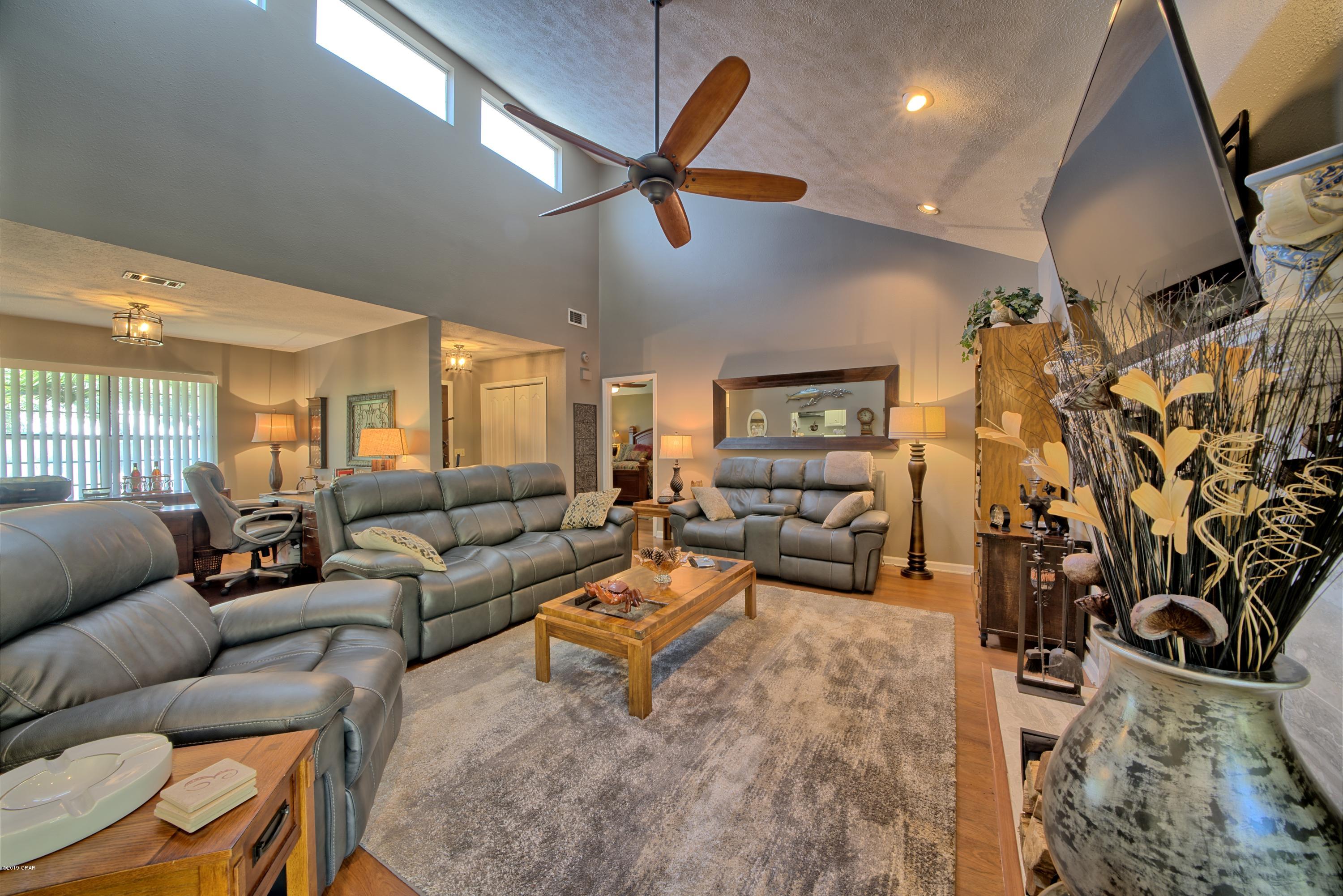 North Lagoon Oaks 9th - Residential