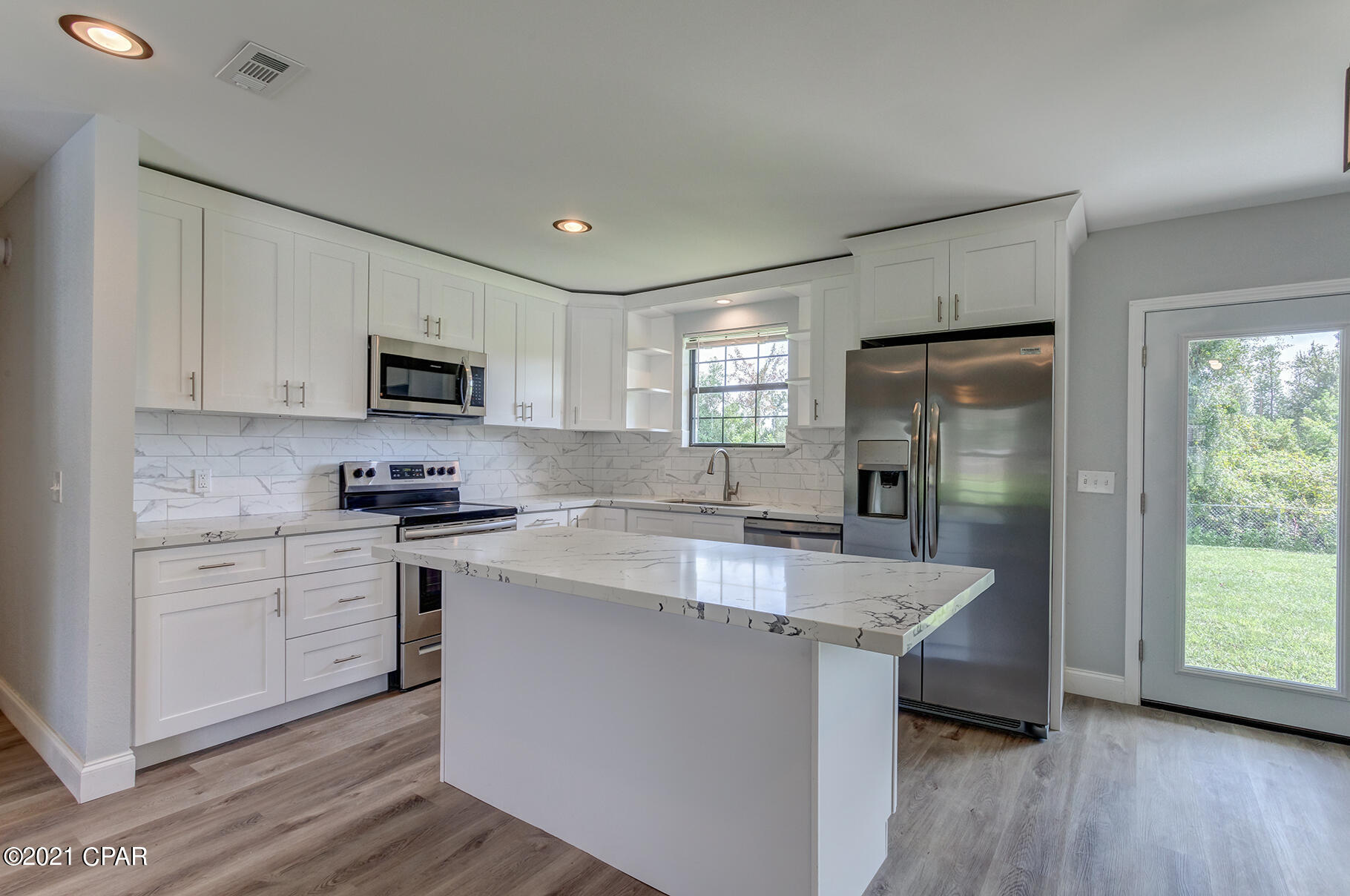 Lakeshore Heights - Residential