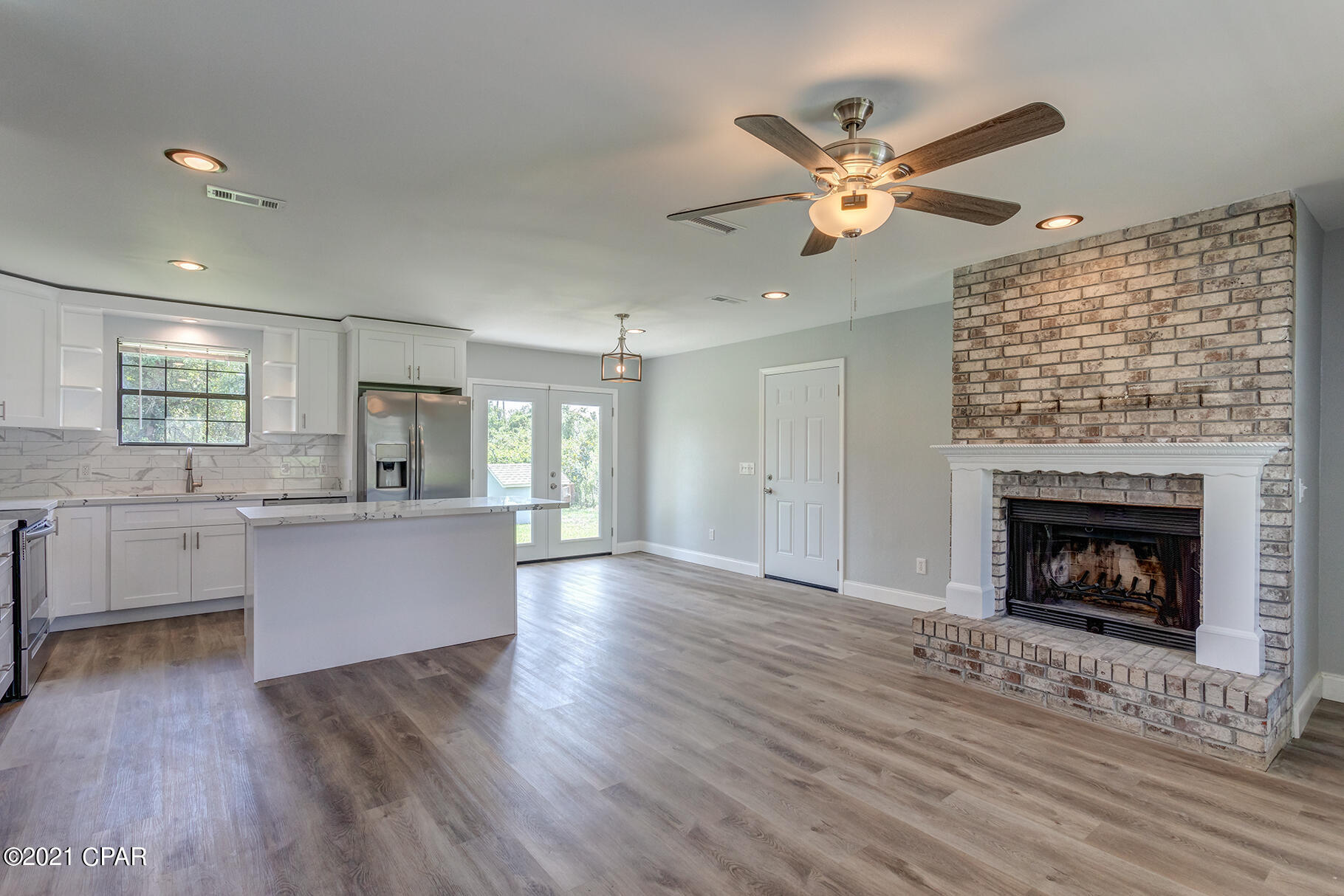 Lakeshore Heights - Residential